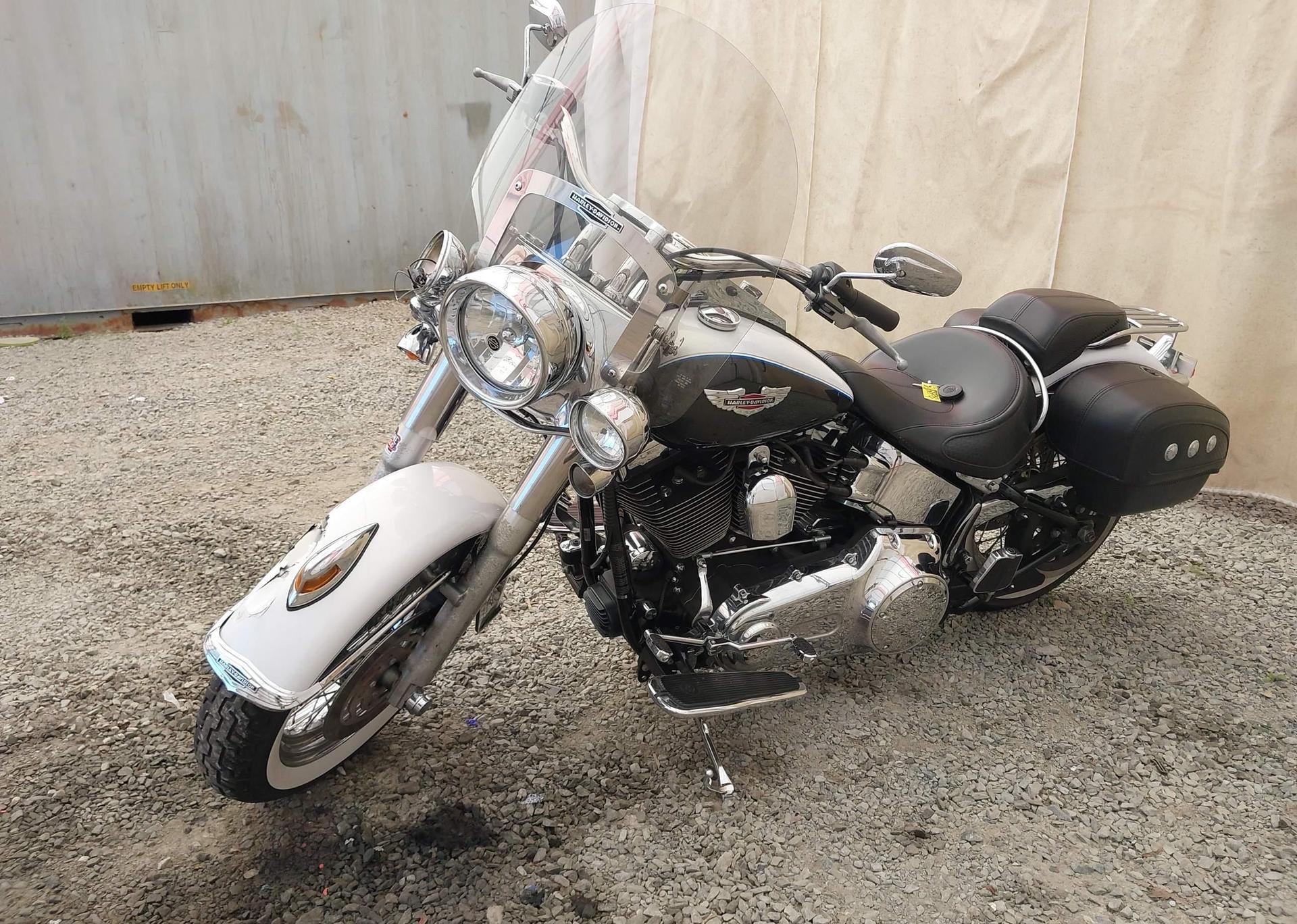 2008 HARLEY-DAVIDSON FLSTN