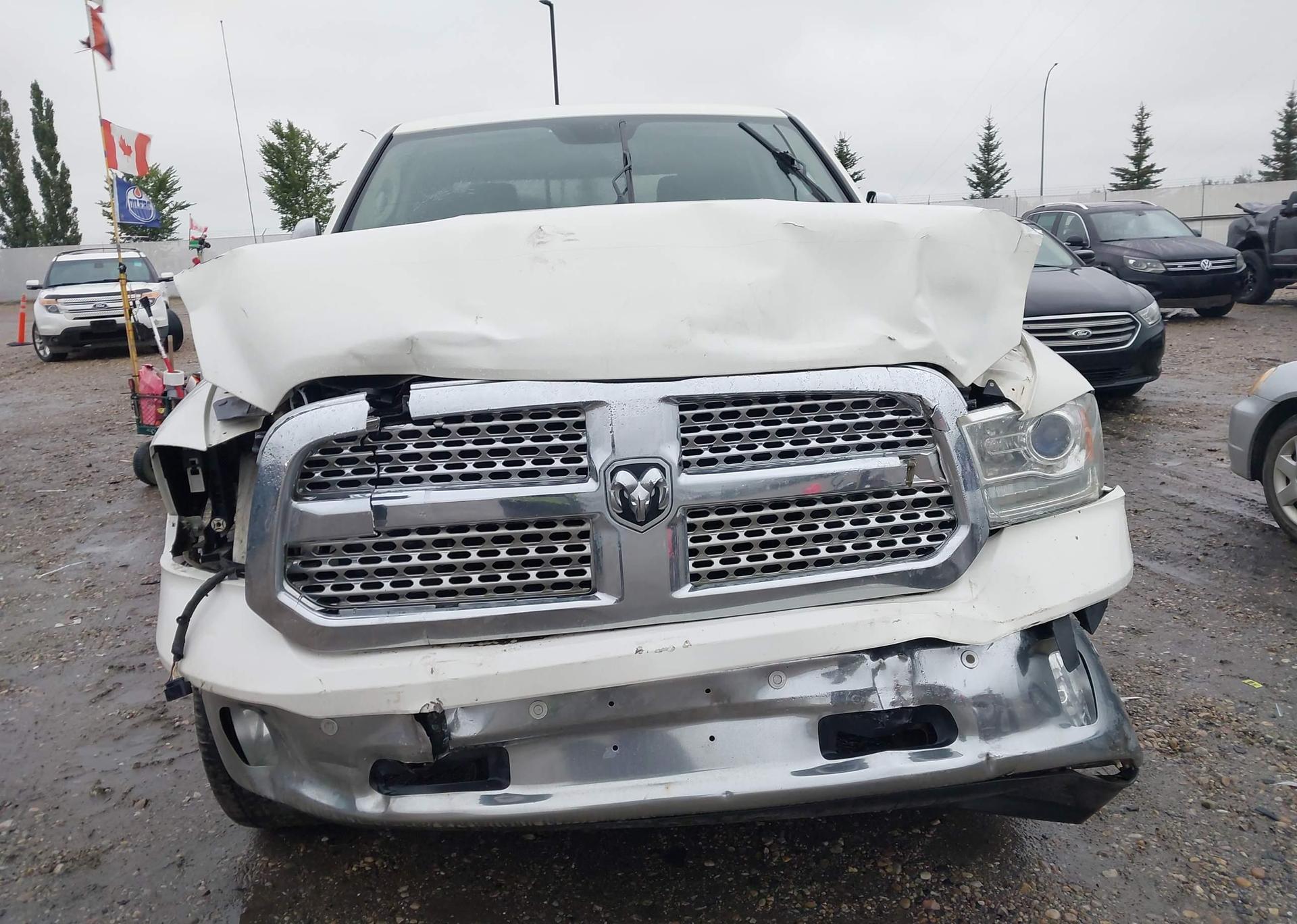 2016 RAM 1500 LARAMIE