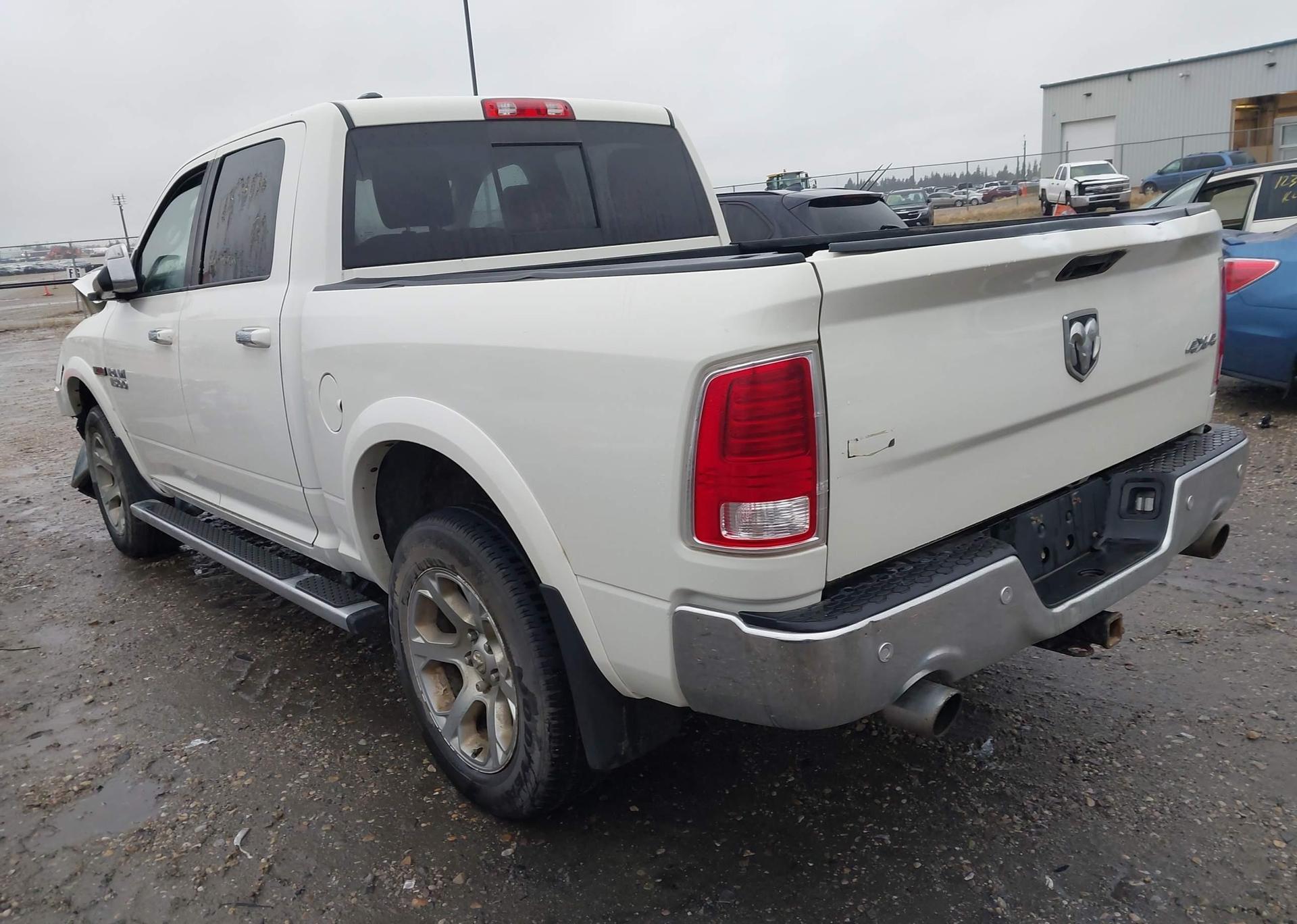 2016 RAM 1500 LARAMIE
