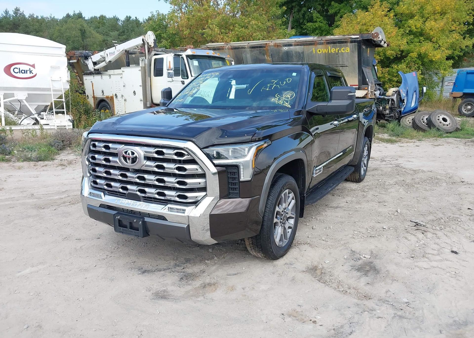 2023 TOYOTA TUNDRA PLATINUM