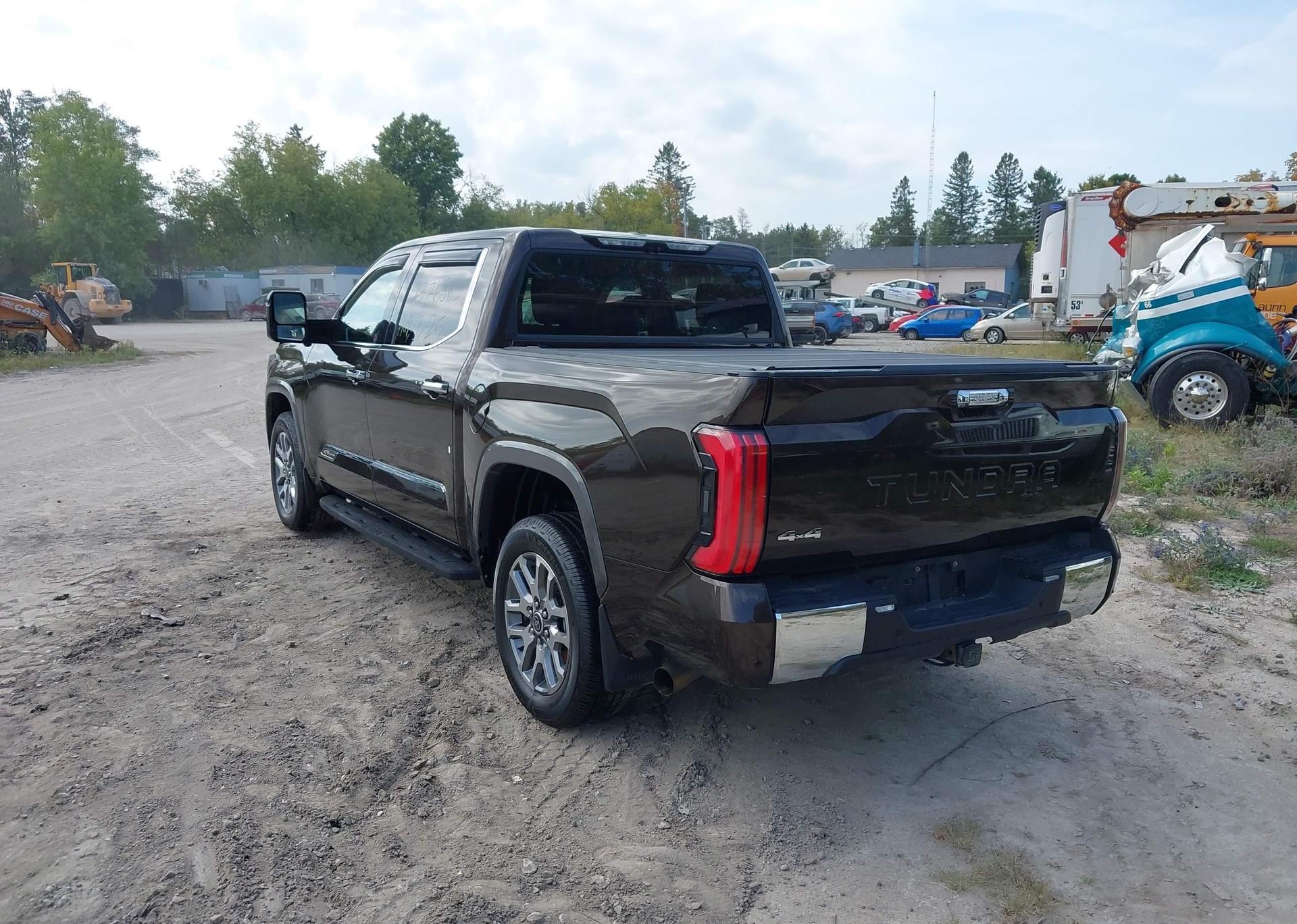 2023 TOYOTA TUNDRA PLATINUM