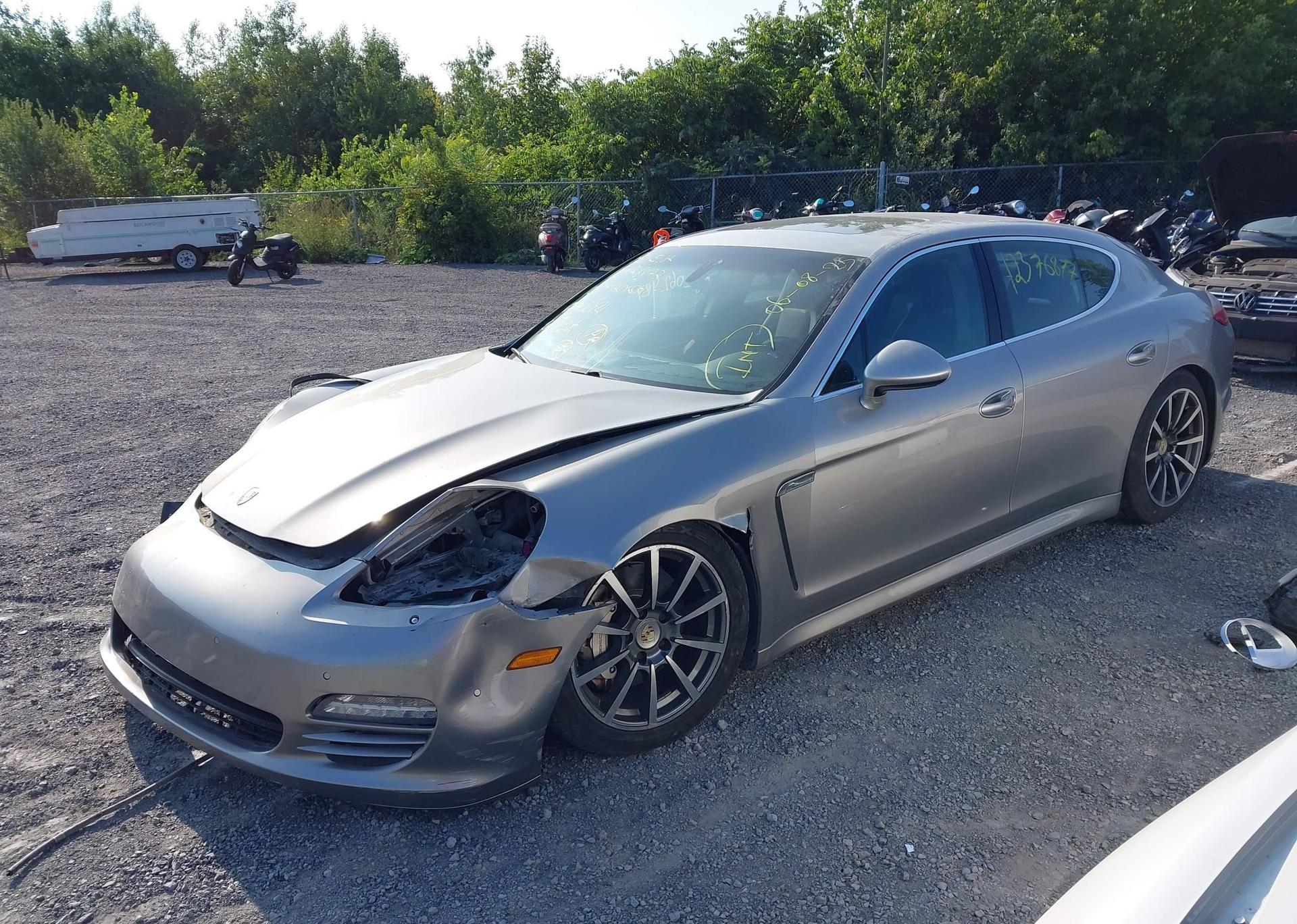 2010 PORSCHE PANAMERA 4S