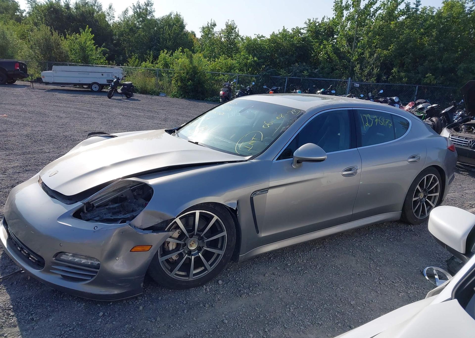 2010 PORSCHE PANAMERA 4S