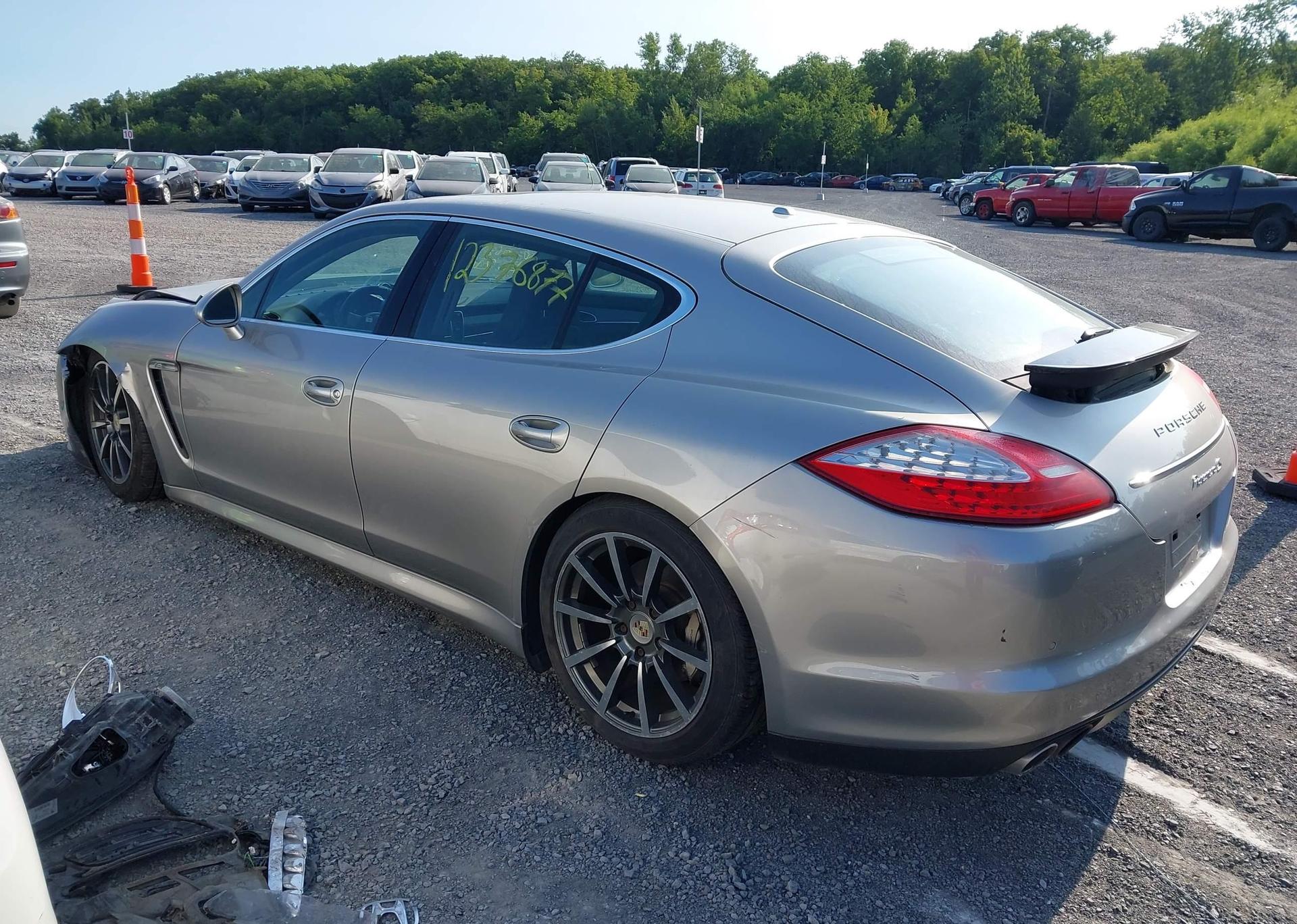 2010 PORSCHE PANAMERA 4S