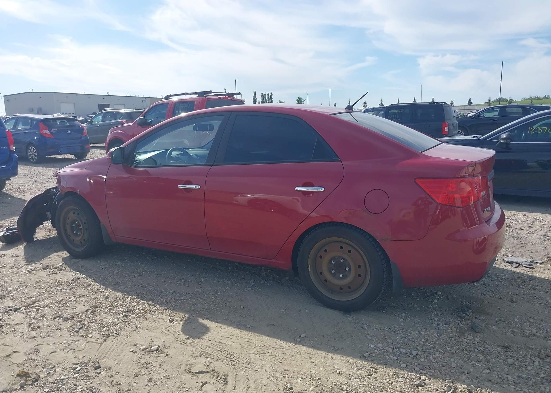2013 KIA FORTE 2.0L EX