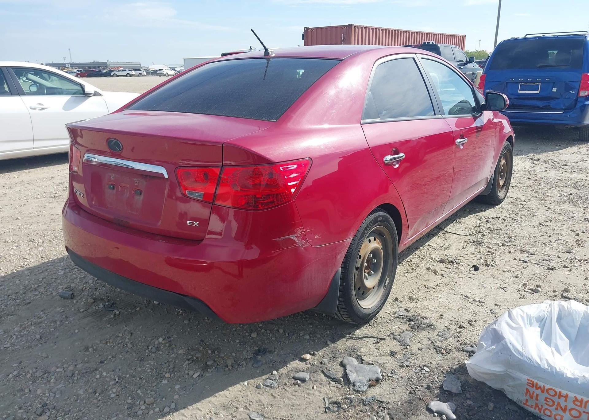 2013 KIA FORTE 2.0L EX