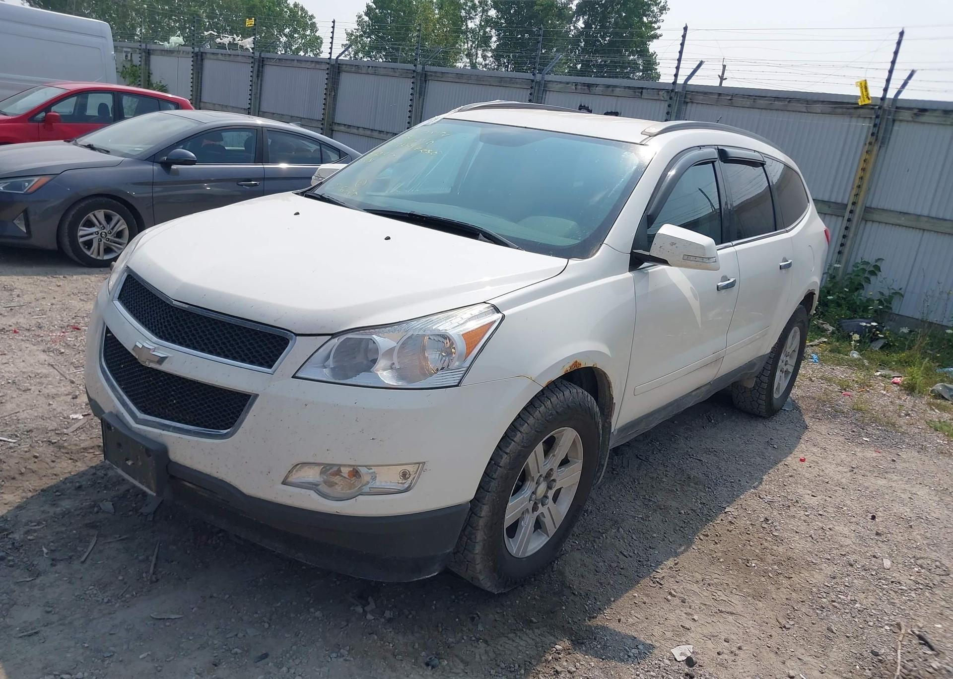 2012 CHEVROLET TRAVERSE LT