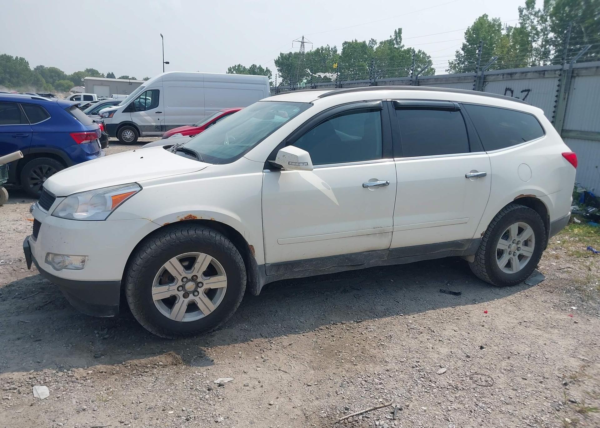 2012 CHEVROLET TRAVERSE LT