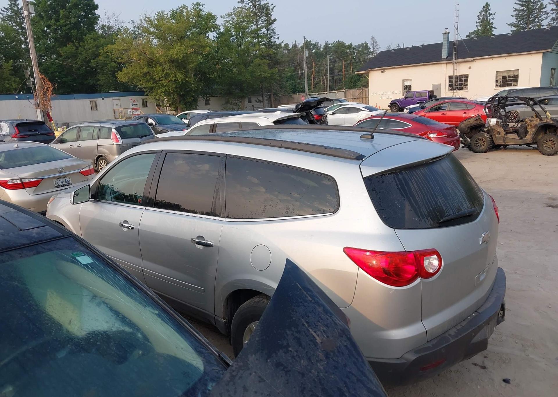 2011 CHEVROLET TRAVERSE 1LT