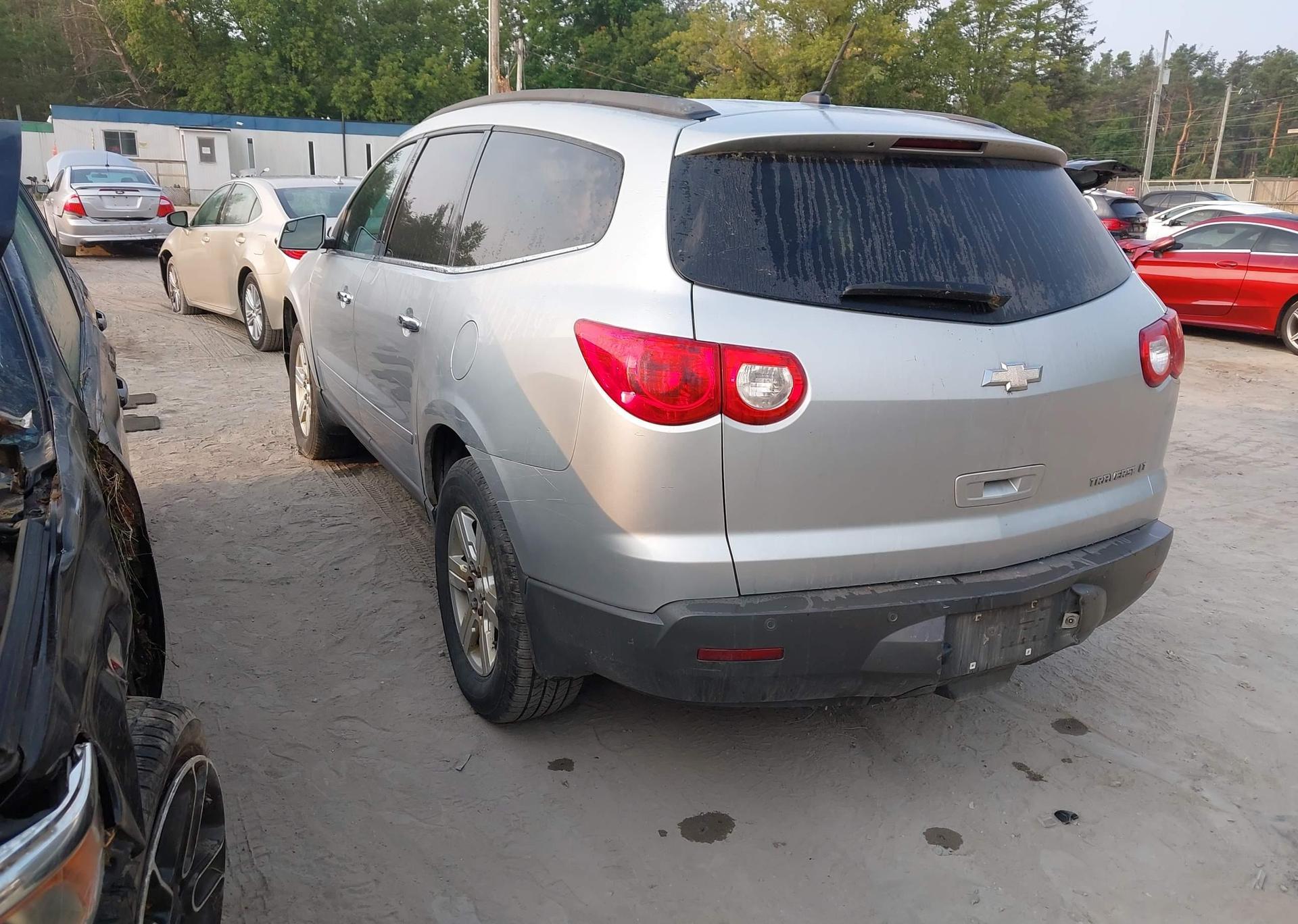 2011 CHEVROLET TRAVERSE 1LT