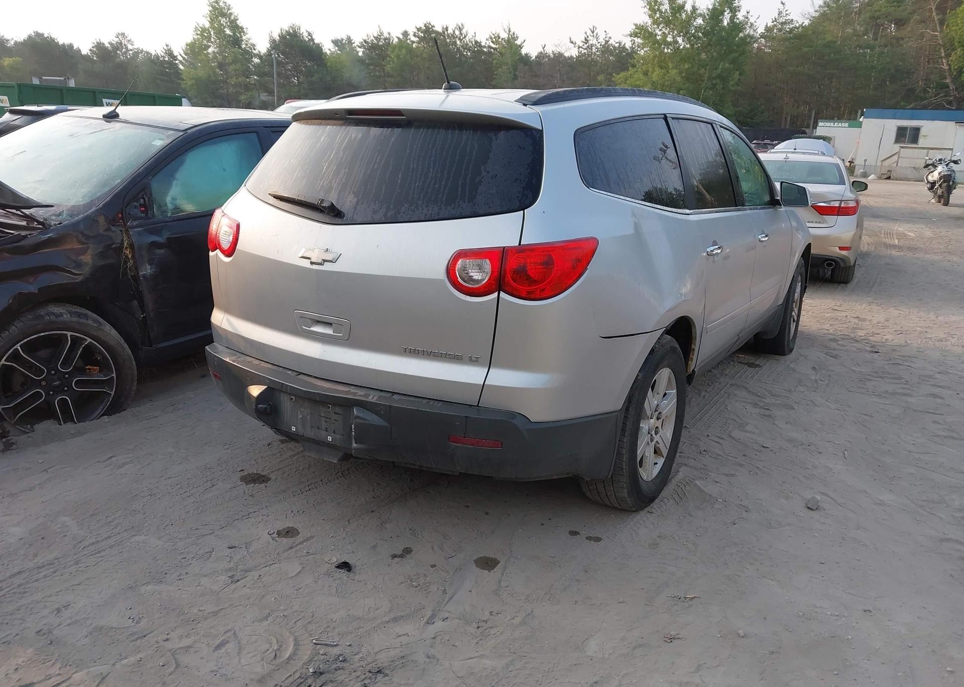 2011 CHEVROLET TRAVERSE 1LT