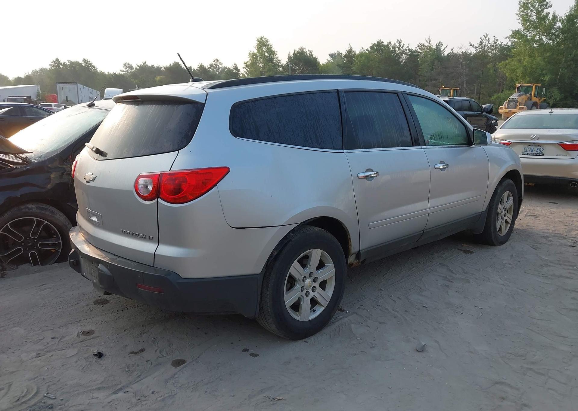 2011 CHEVROLET TRAVERSE 1LT