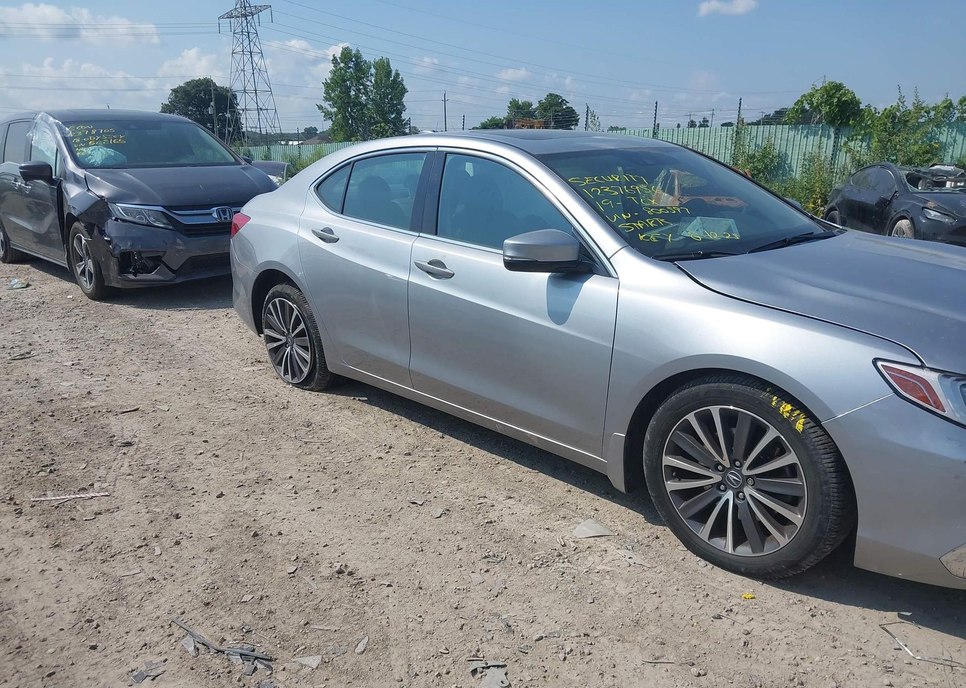 2019 ACURA TLX TECH