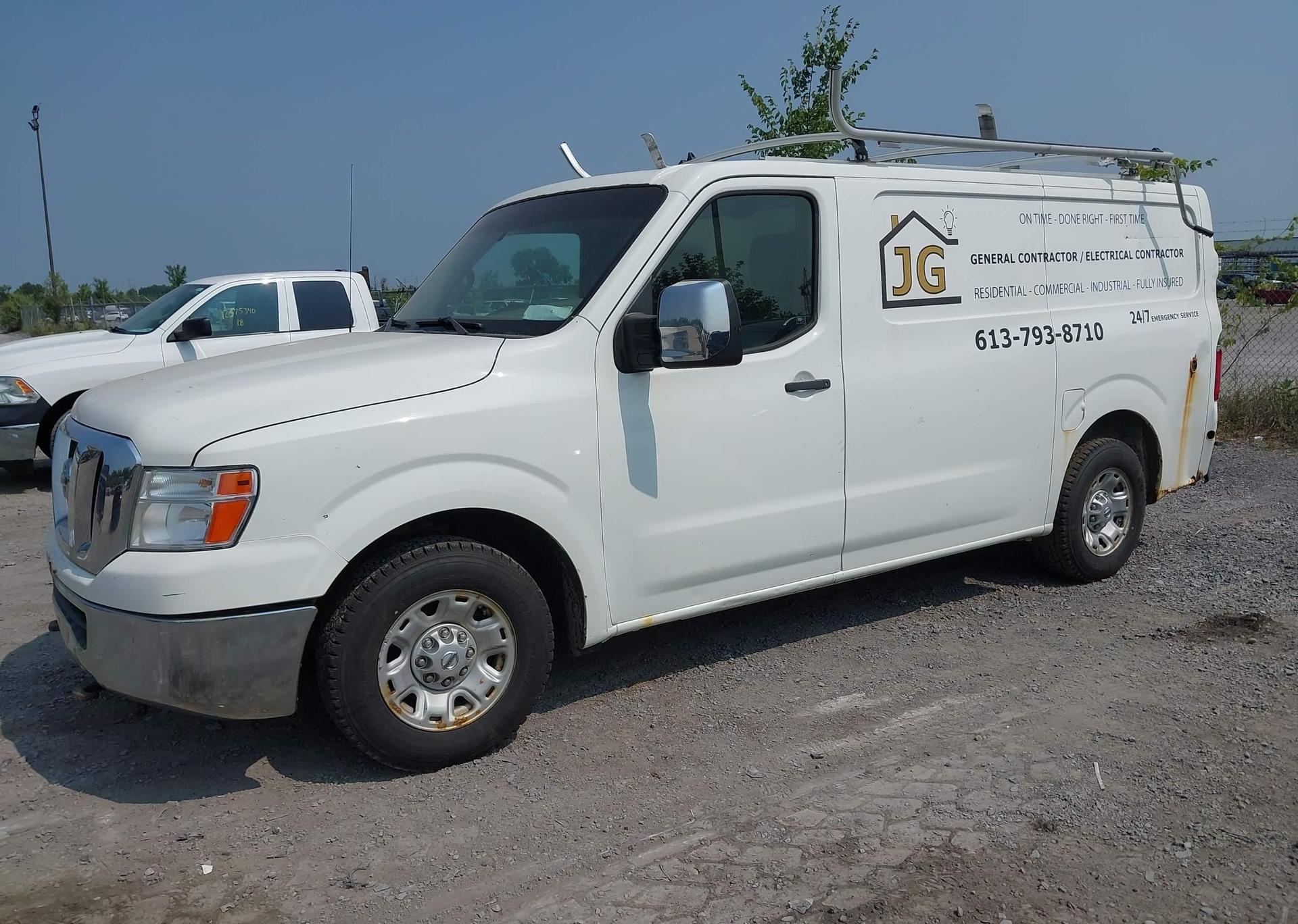 2013 NISSAN NV 2500
