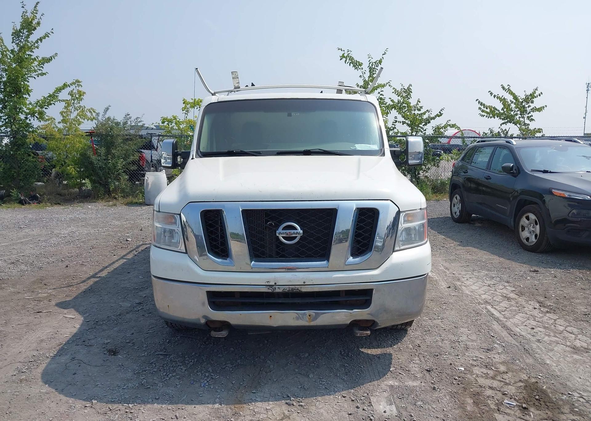 2013 NISSAN NV 2500