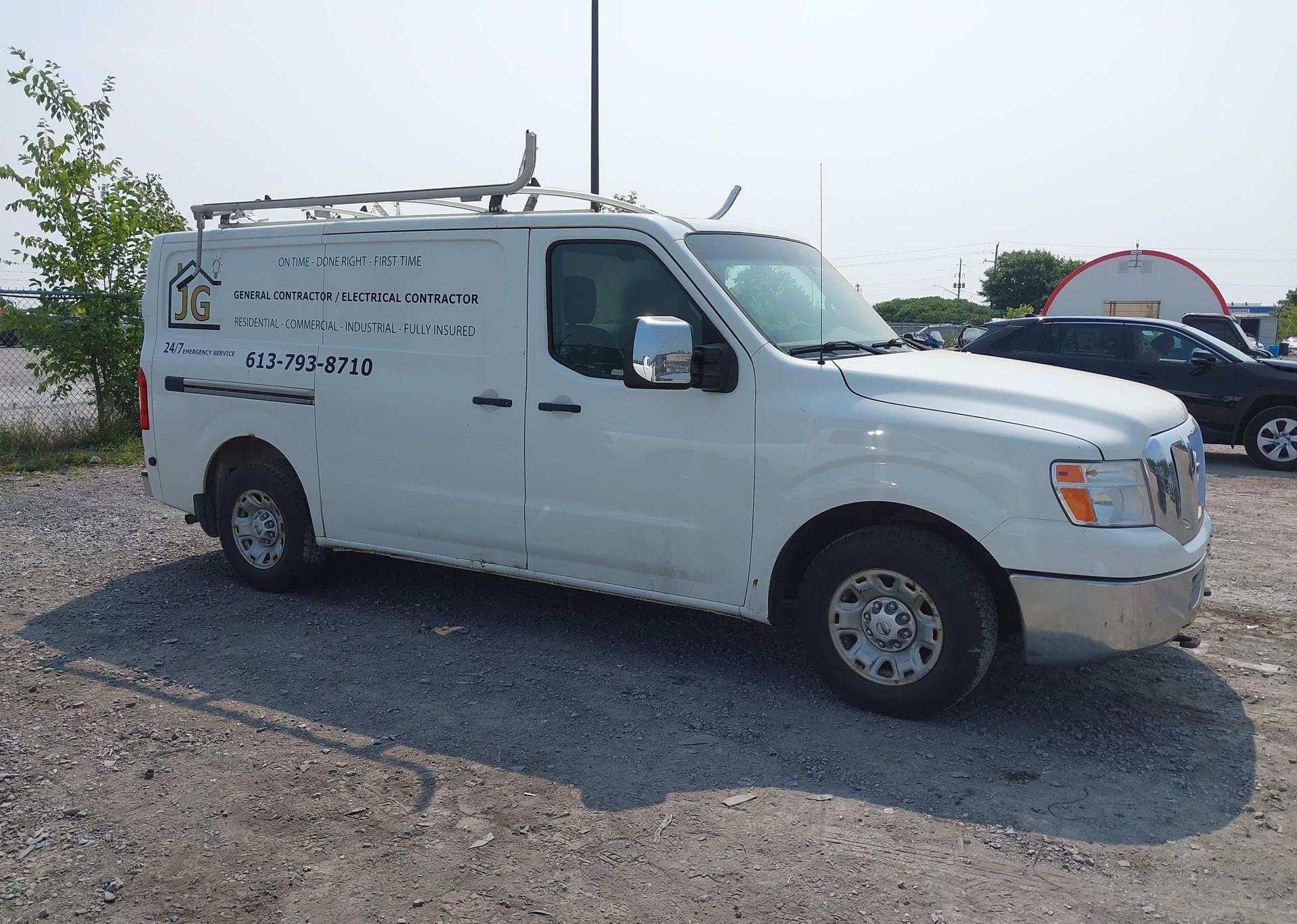 2013 NISSAN NV 2500