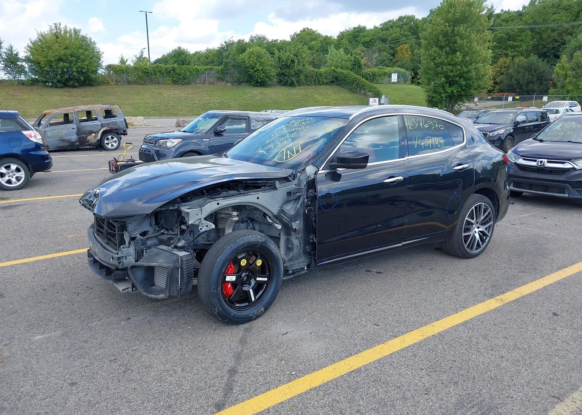 2022 MASERATI LEVANTE MODENA