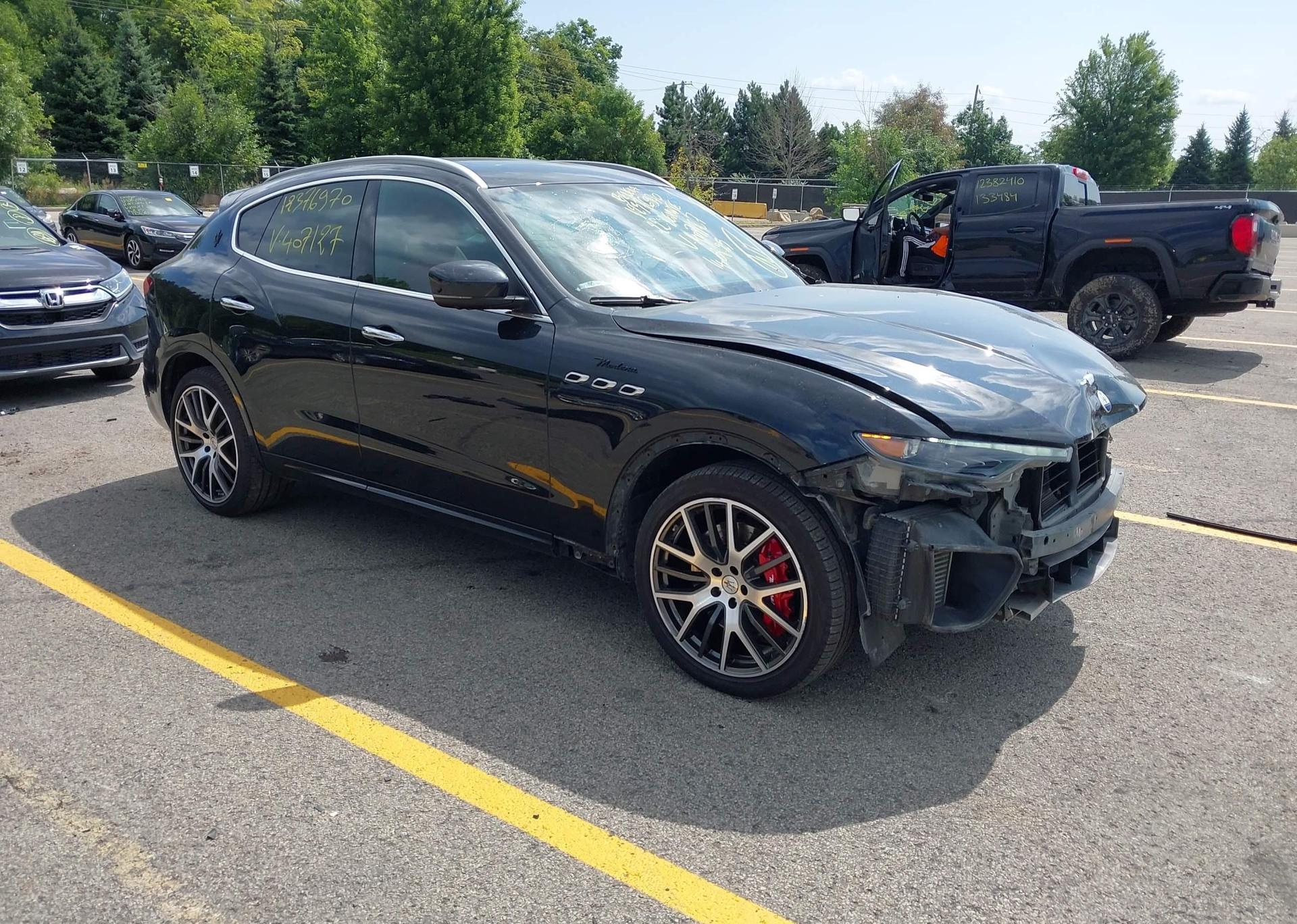 2022 MASERATI LEVANTE MODENA