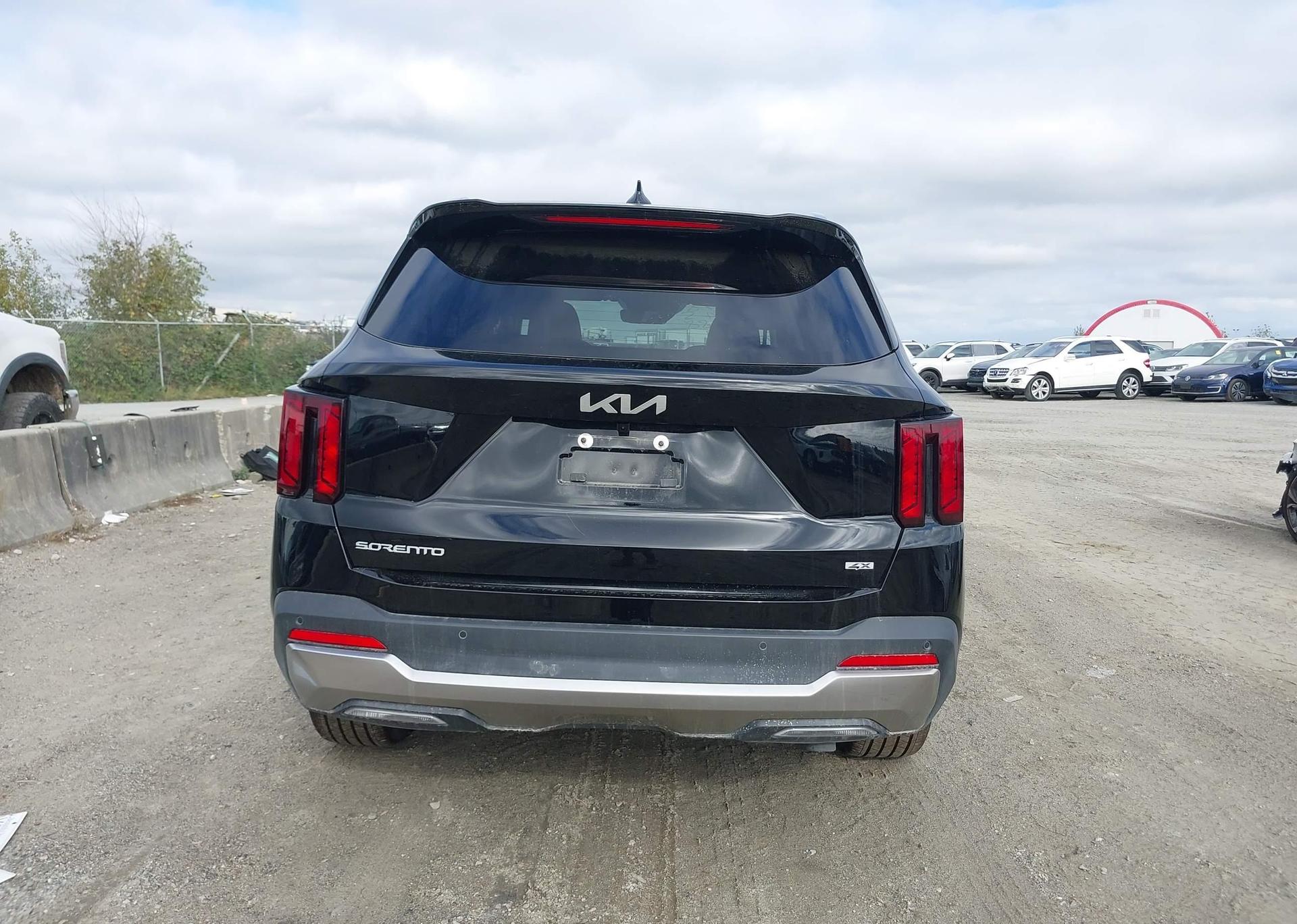 2025 KIA SORENTO EX