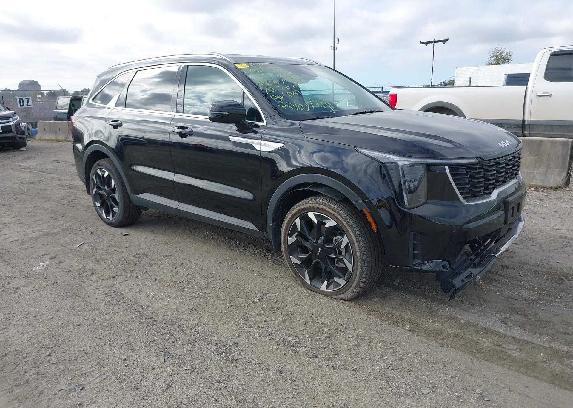 2025 KIA SORENTO EX