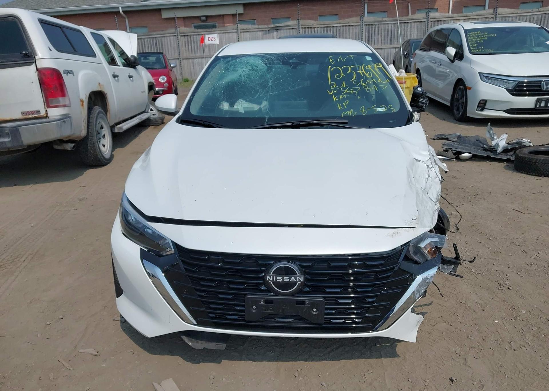 2024 NISSAN SENTRA SV
