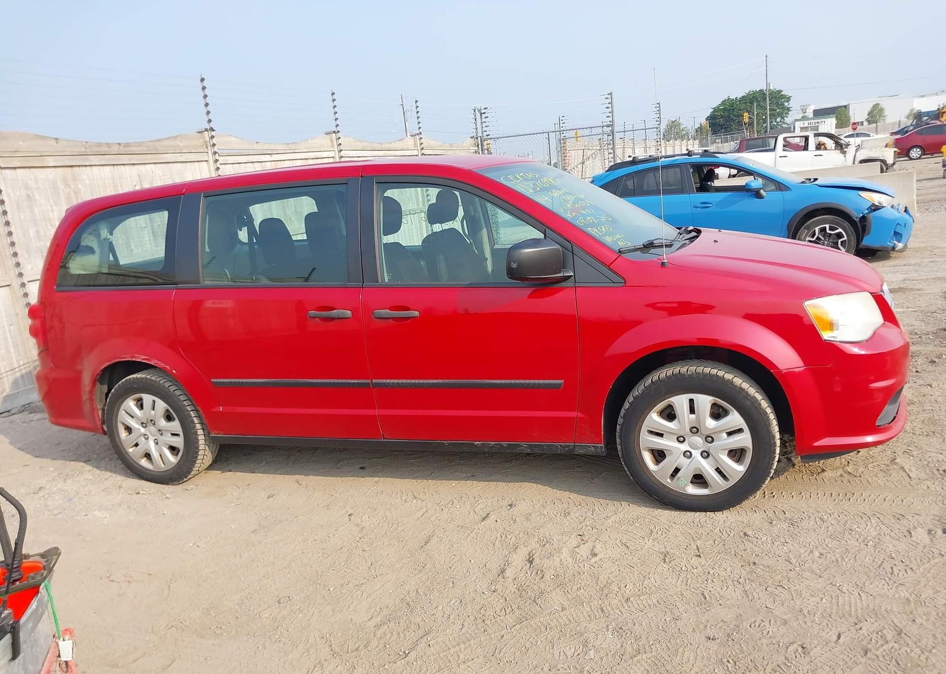 2014 DODGE GRAND CARAVAN SE