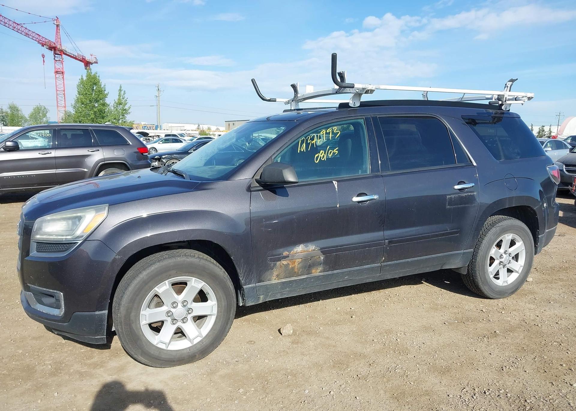 2013 GMC ACADIA SLE