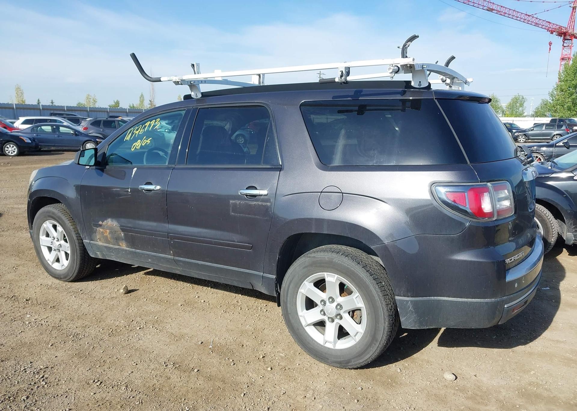2013 GMC ACADIA SLE
