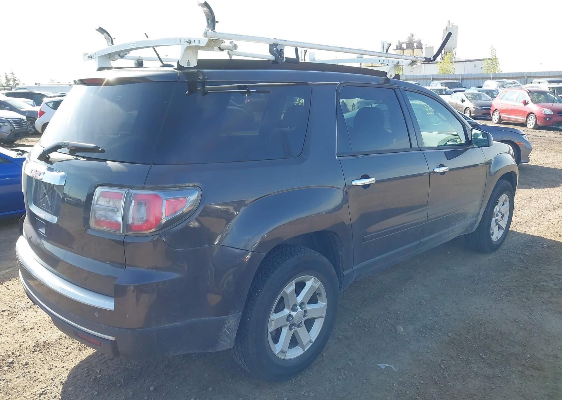 2013 GMC ACADIA SLE
