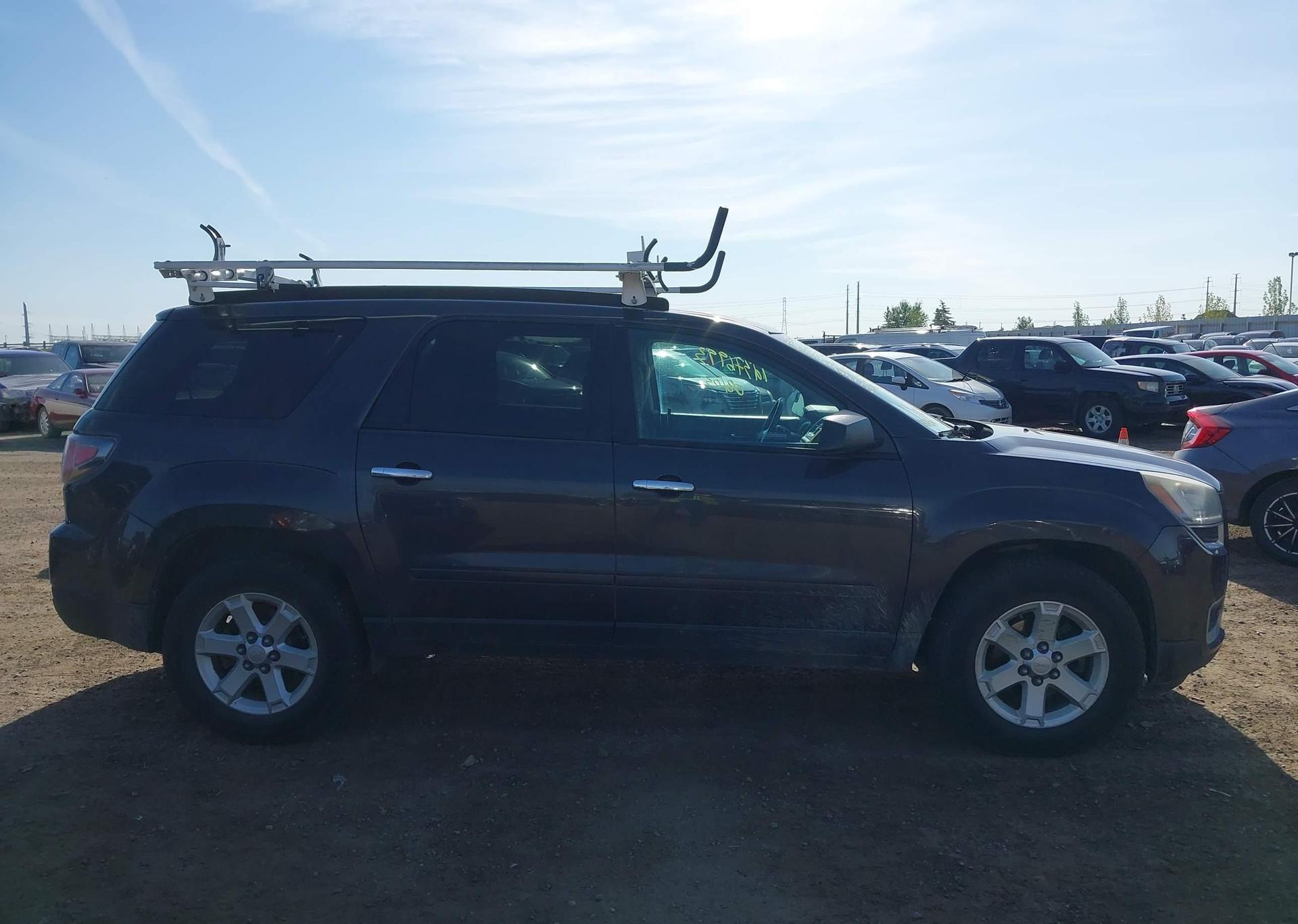2013 GMC ACADIA SLE