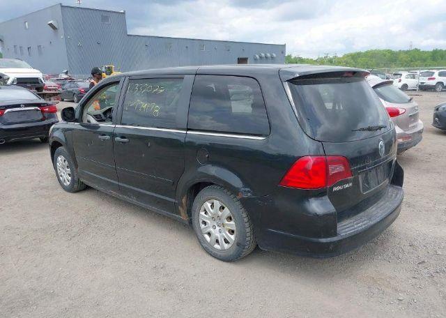 2011 VOLKSWAGEN ROUTAN S