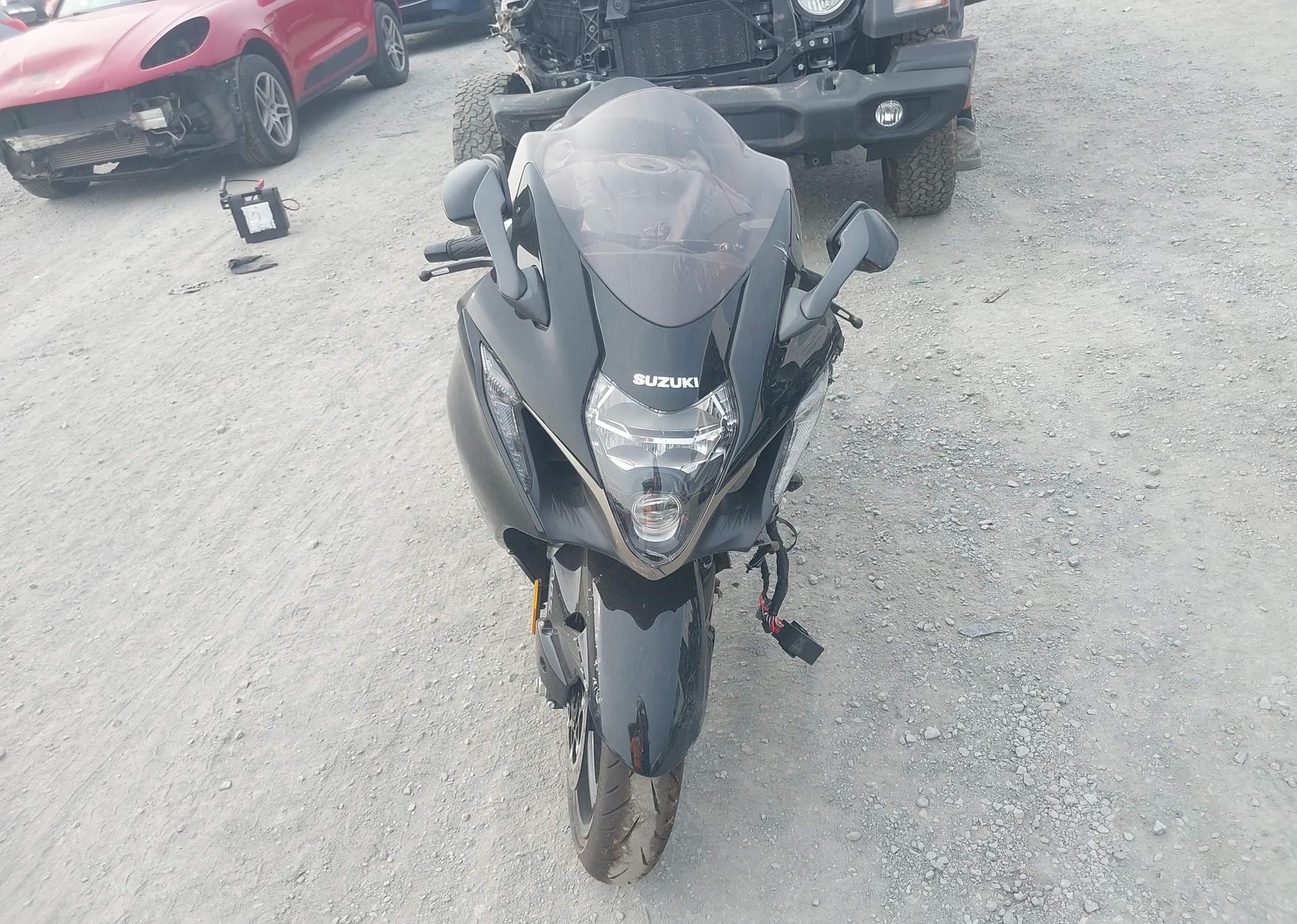 2025 SUZUKI GSX1300 RR