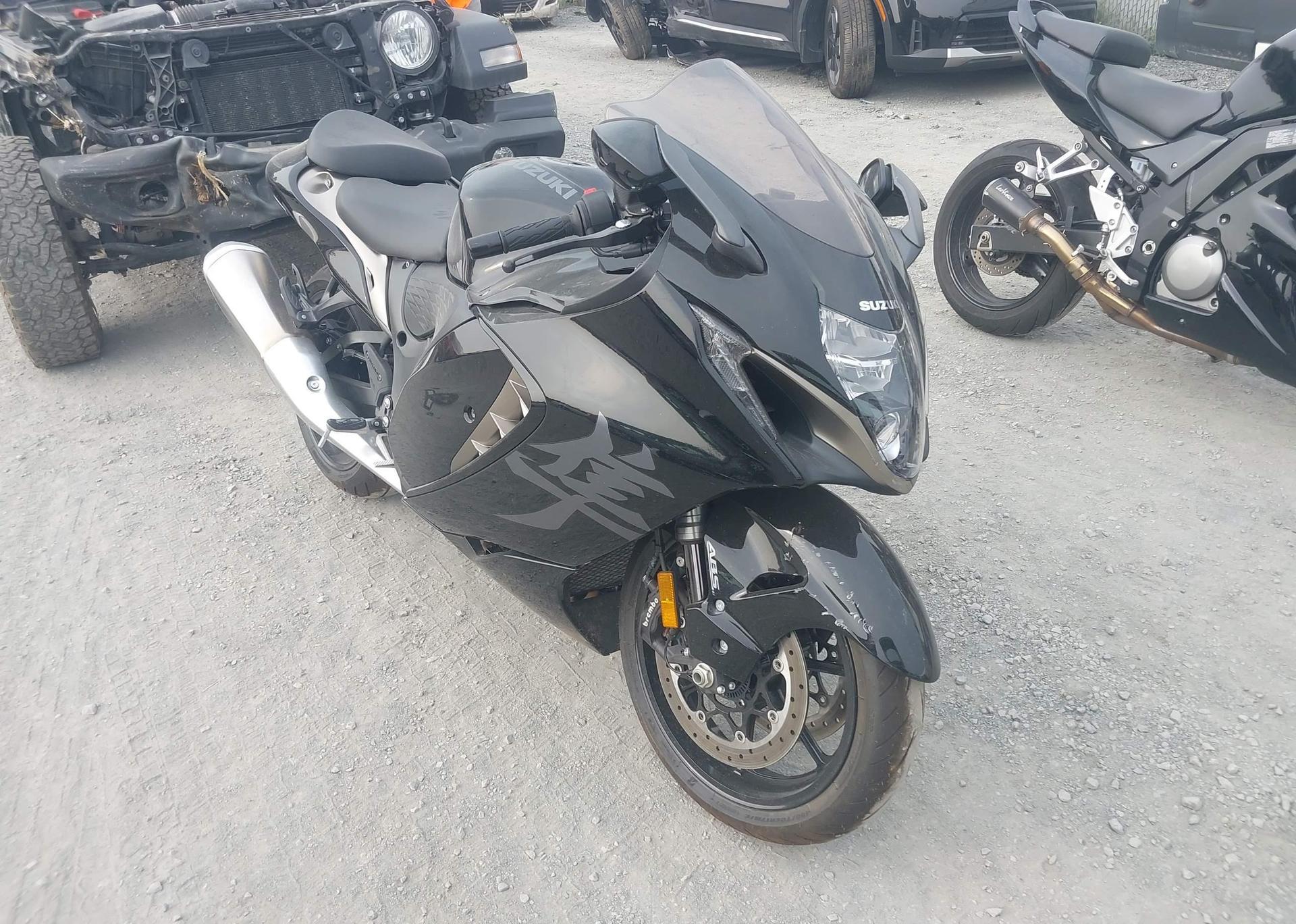 2025 SUZUKI GSX1300 RR