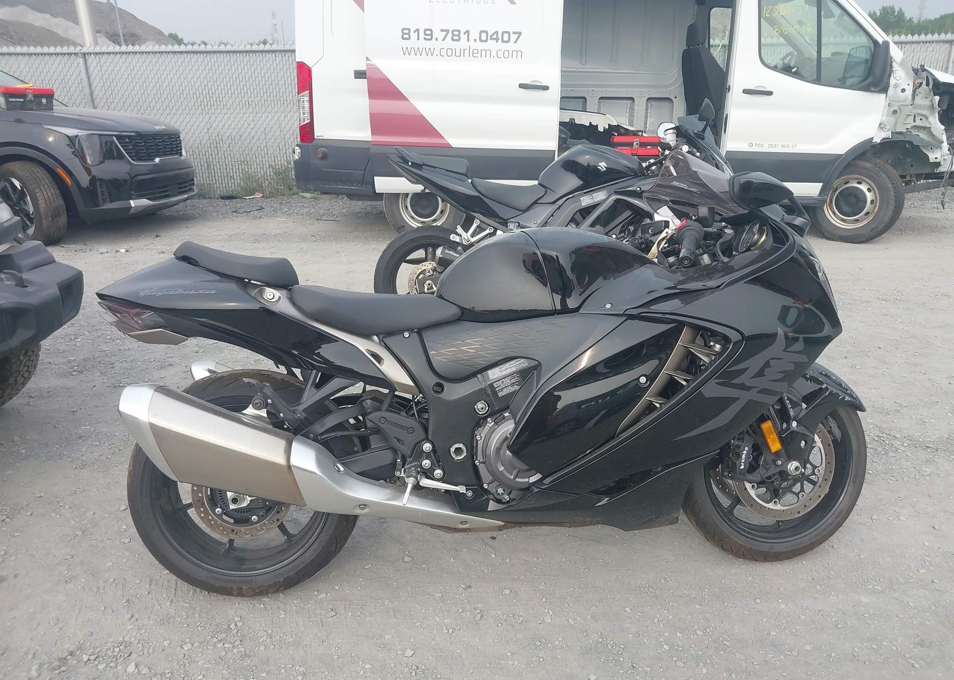 2025 SUZUKI GSX1300 RR