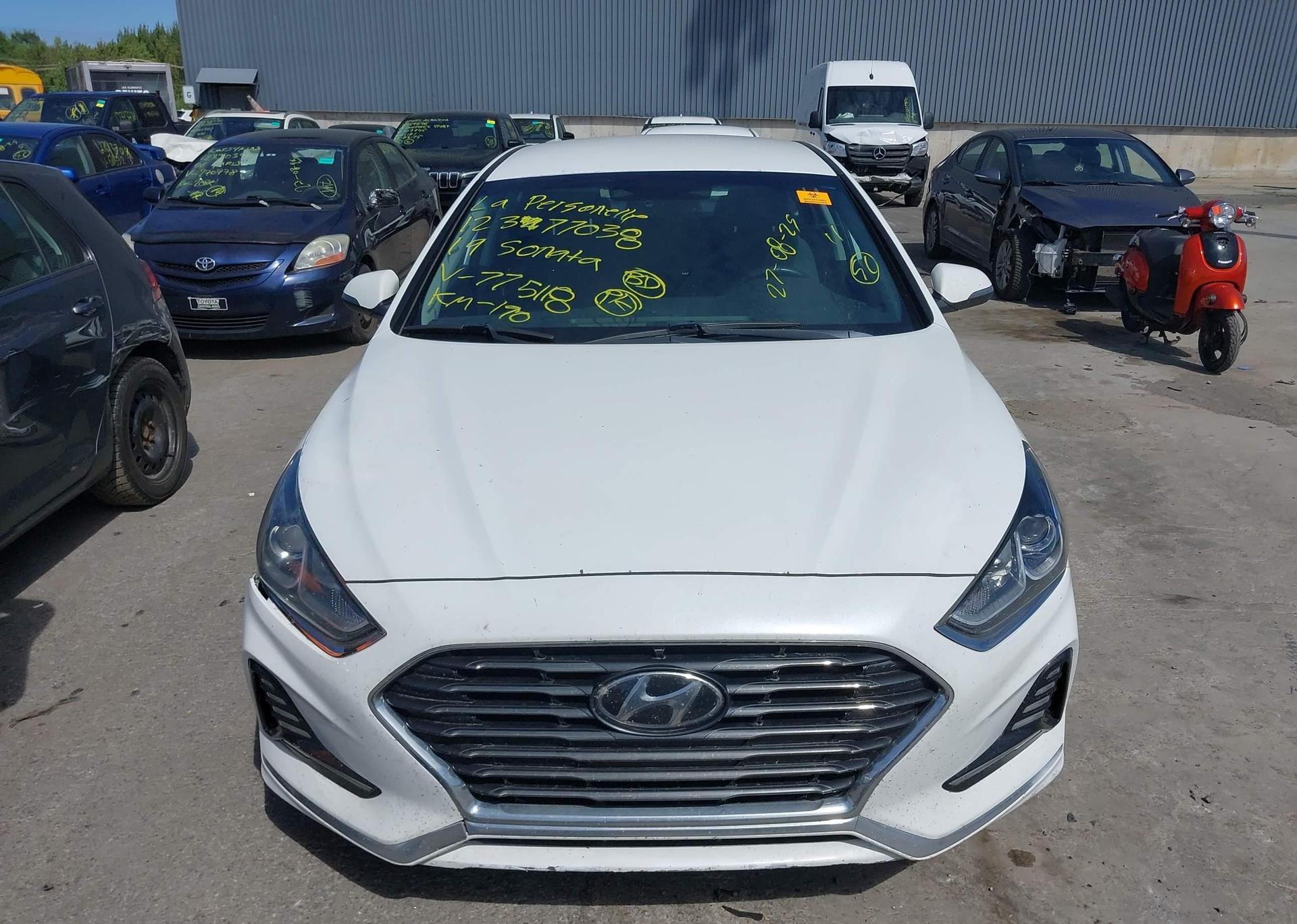 2019 HYUNDAI SONATA ESSENTIAL