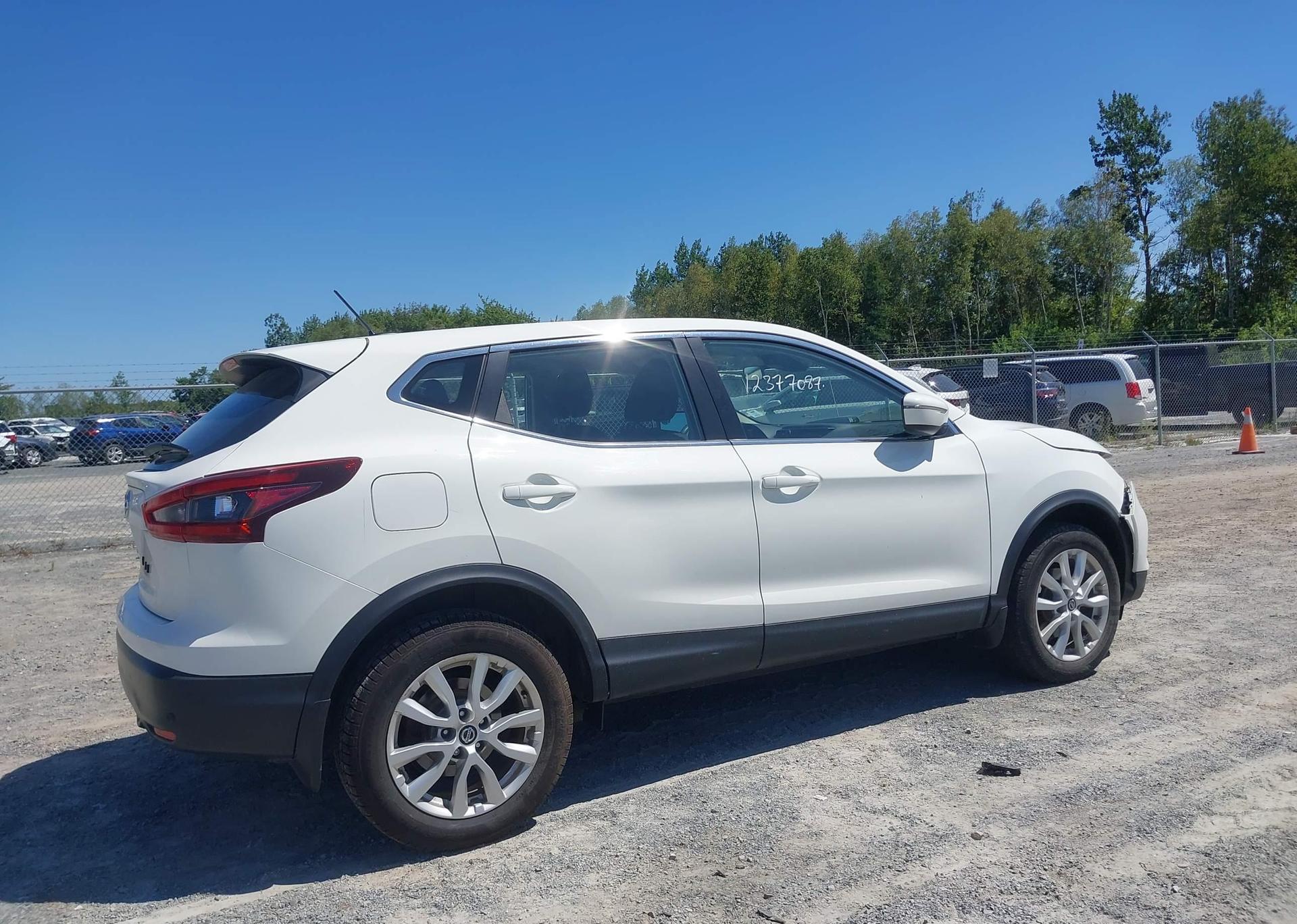2021 NISSAN ROGUE SPORT S