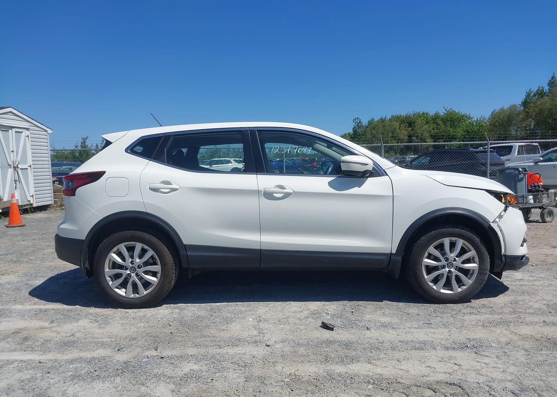 2021 NISSAN ROGUE SPORT S