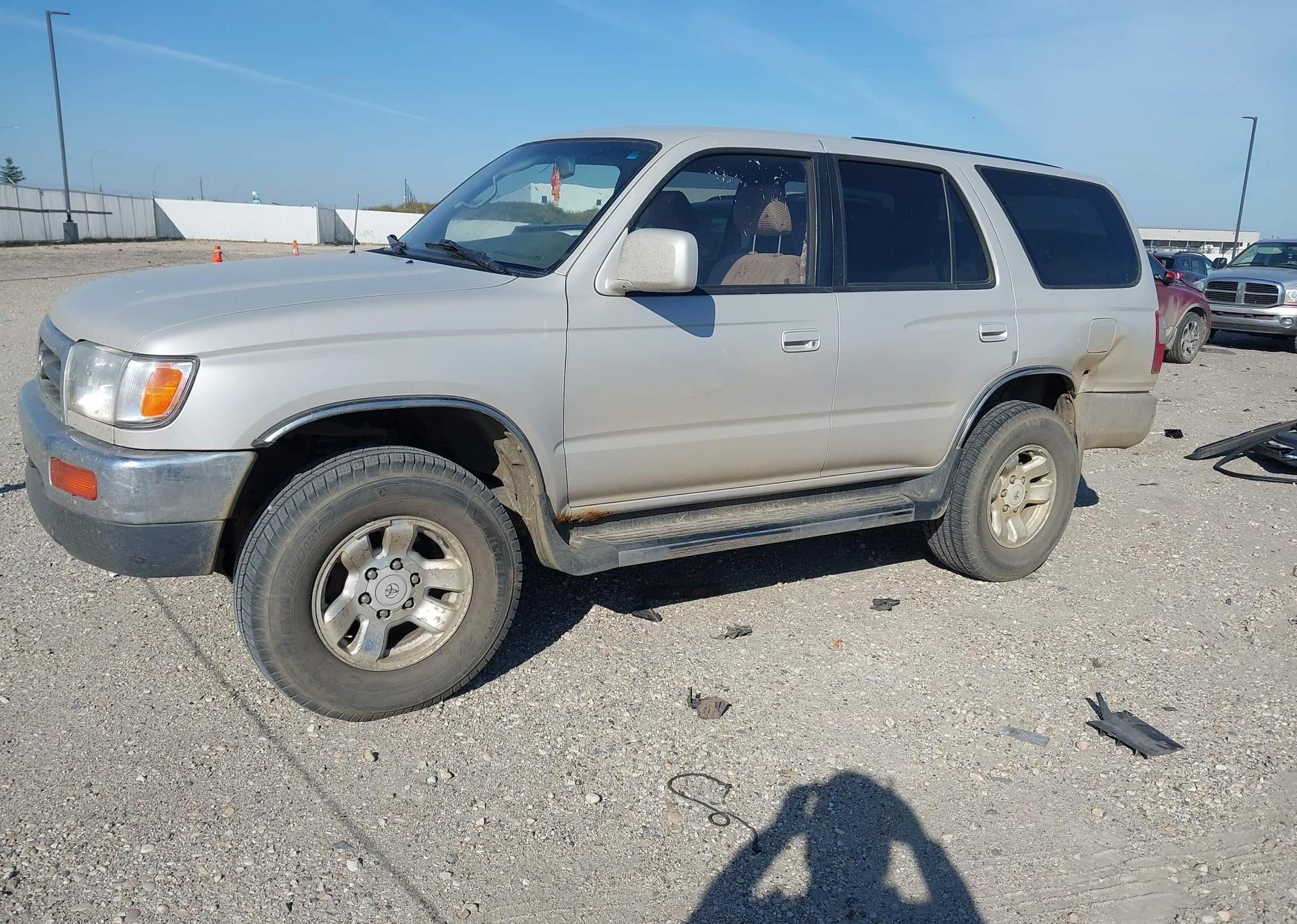1998 TOYOTA 4RUNNER SR5