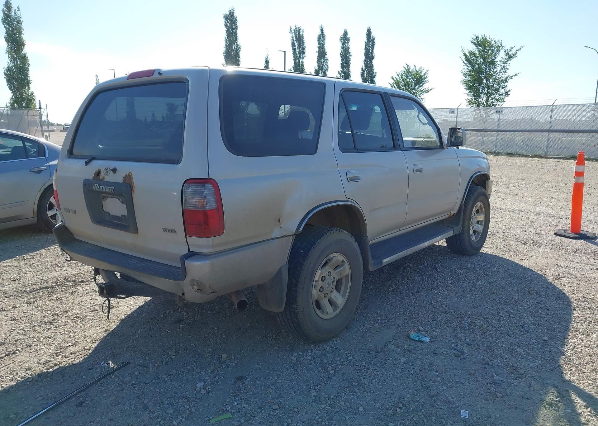 1998 TOYOTA 4RUNNER SR5