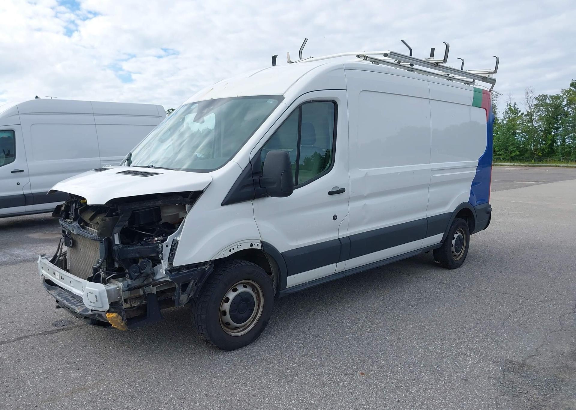 2017 FORD transit t-250