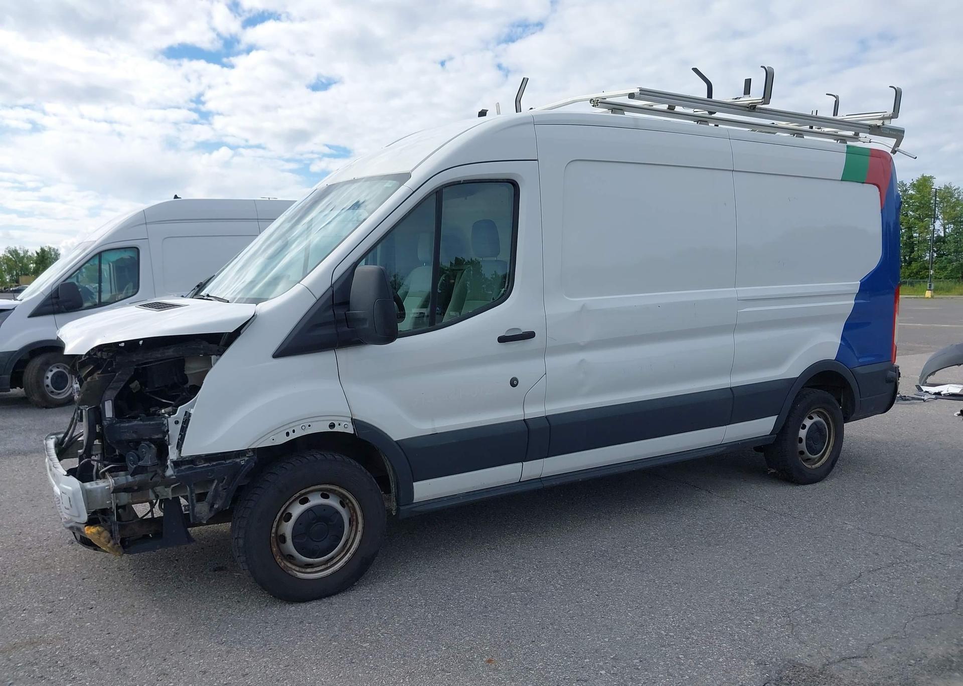 2017 FORD transit t-250