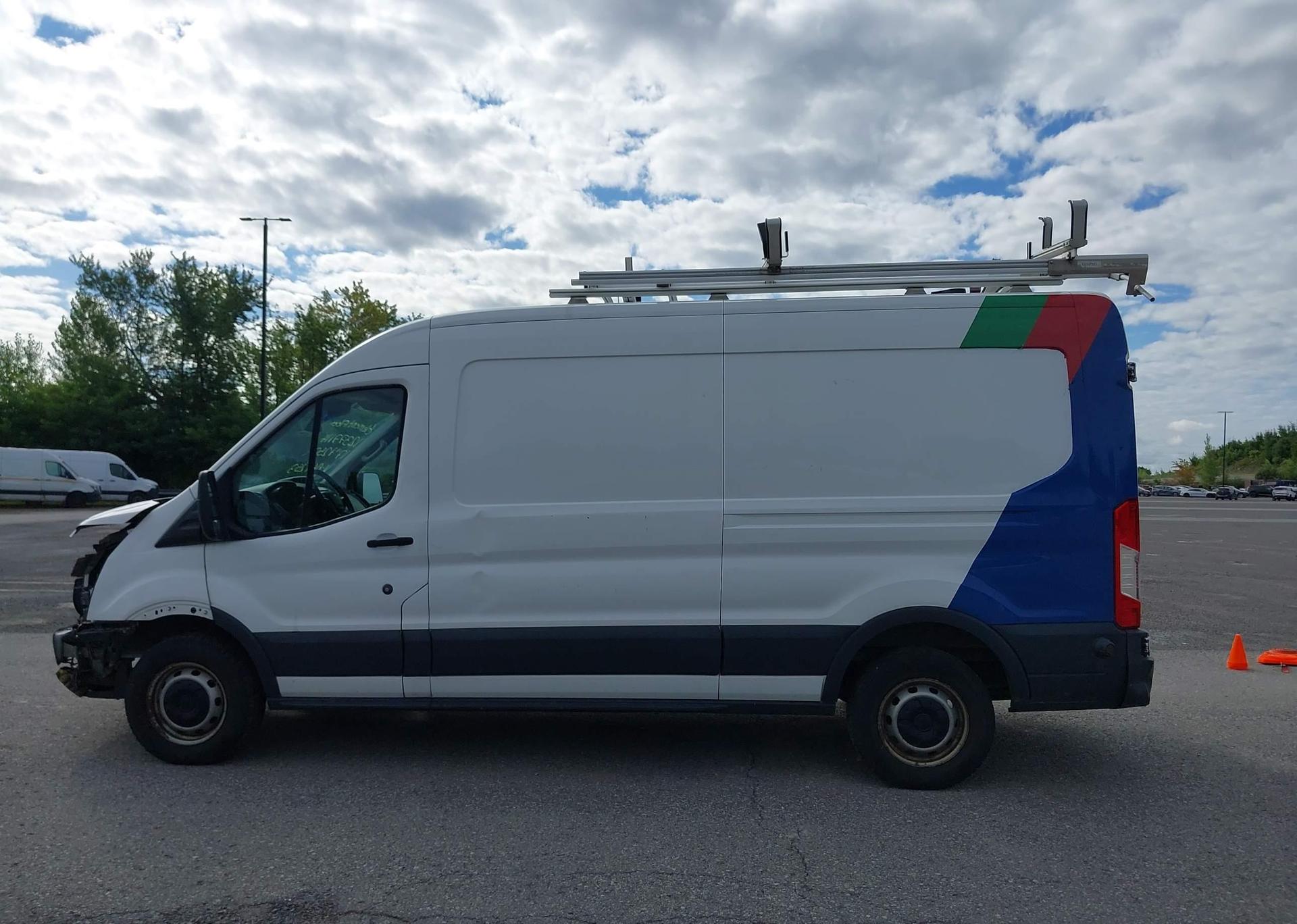 2017 FORD transit t-250