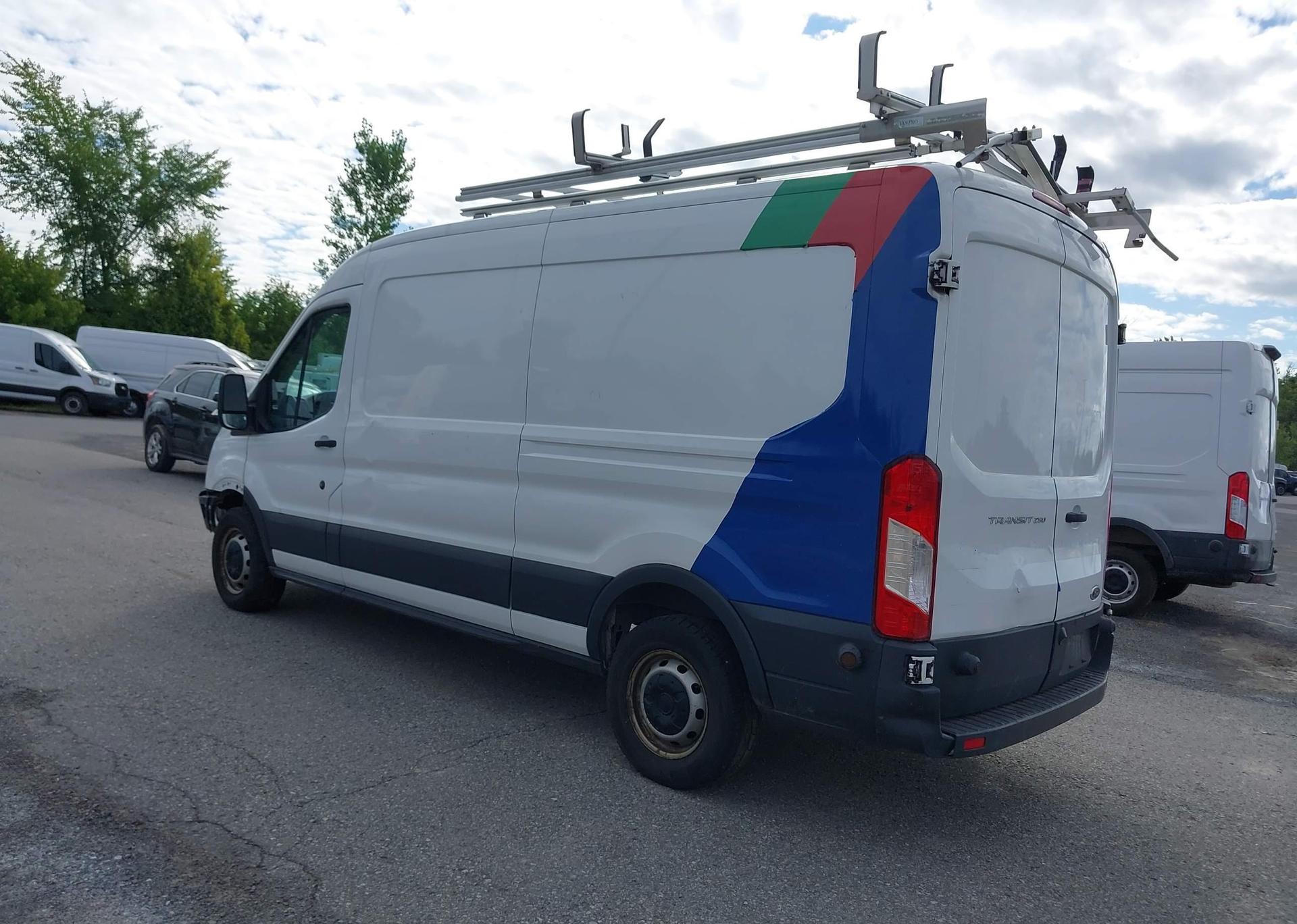 2017 FORD transit t-250