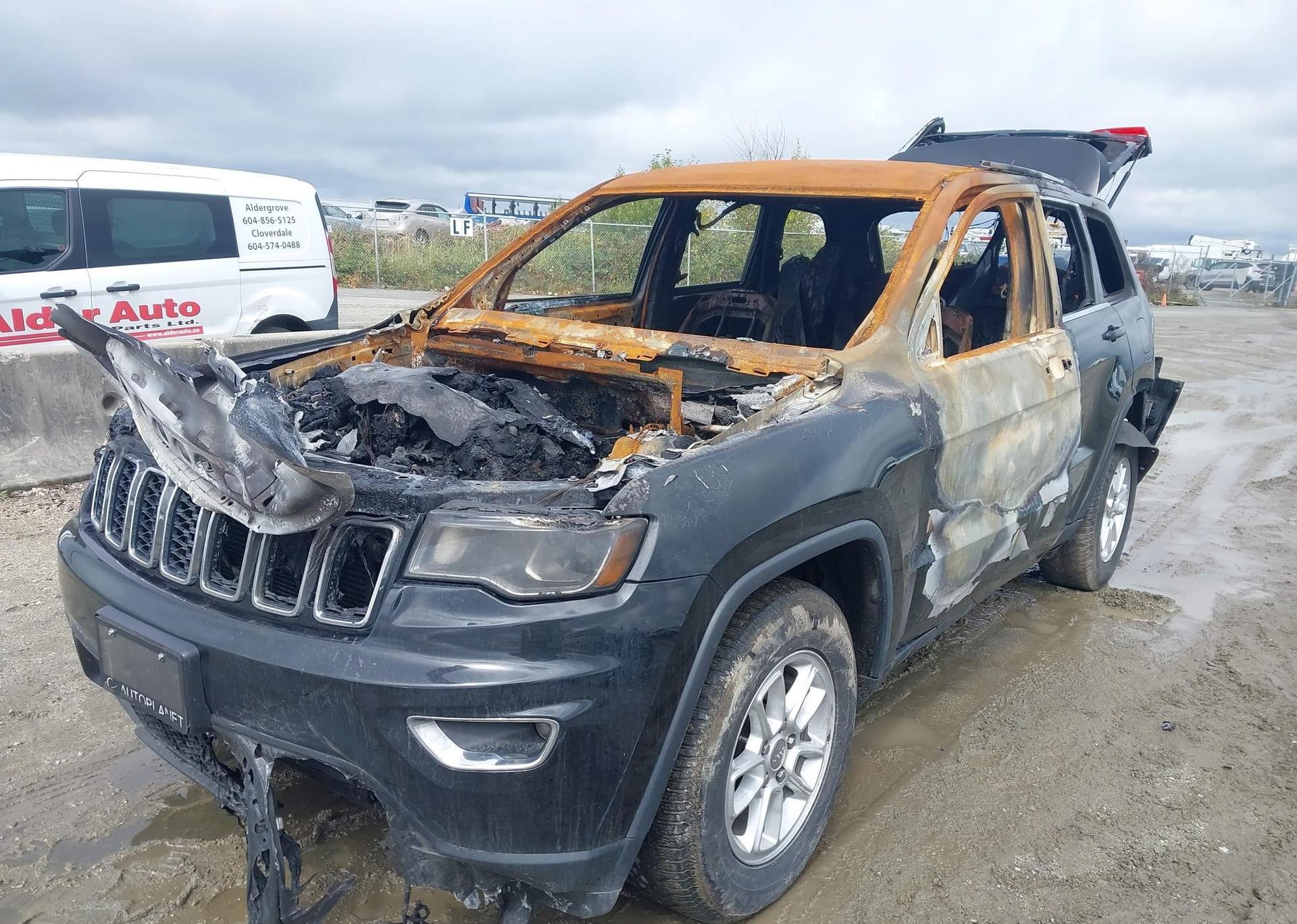 2020 JEEP GRAND CHEROKEE LAREDO