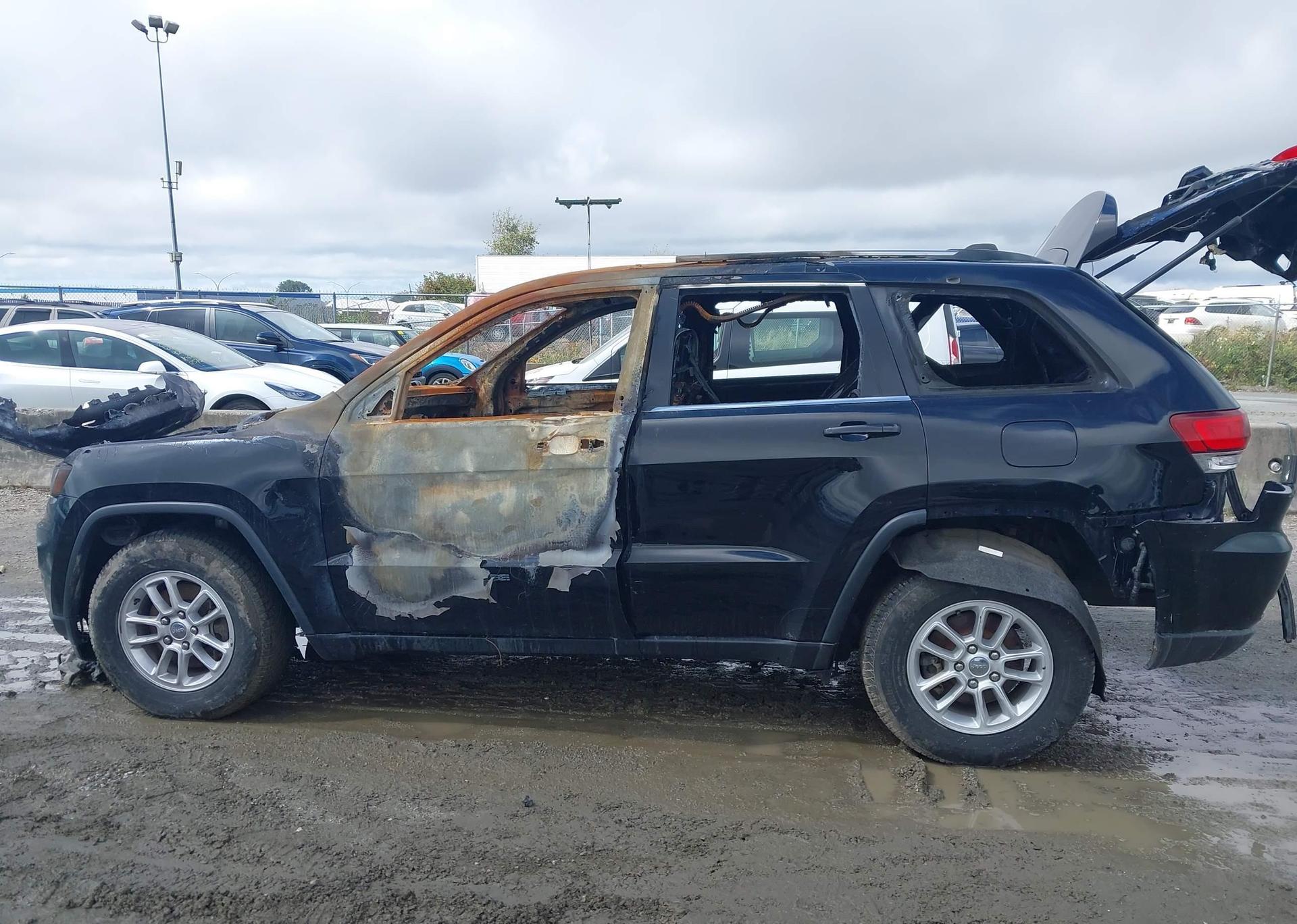 2020 JEEP GRAND CHEROKEE LAREDO