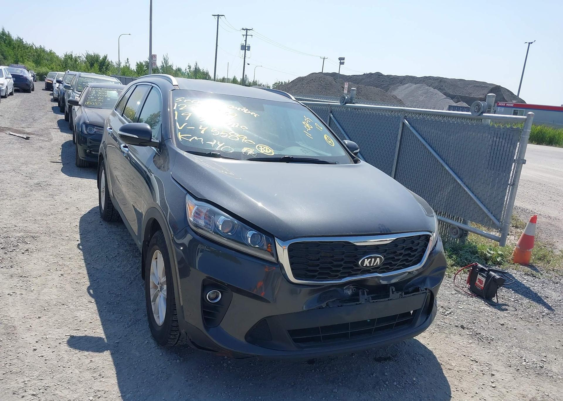2019 KIA SORENTO 2.4L LX