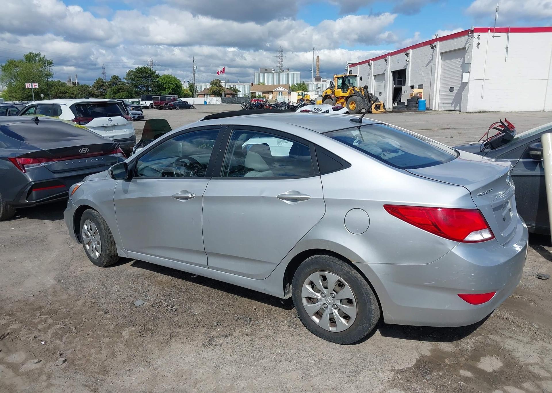 2015 HYUNDAI ACCENT GL