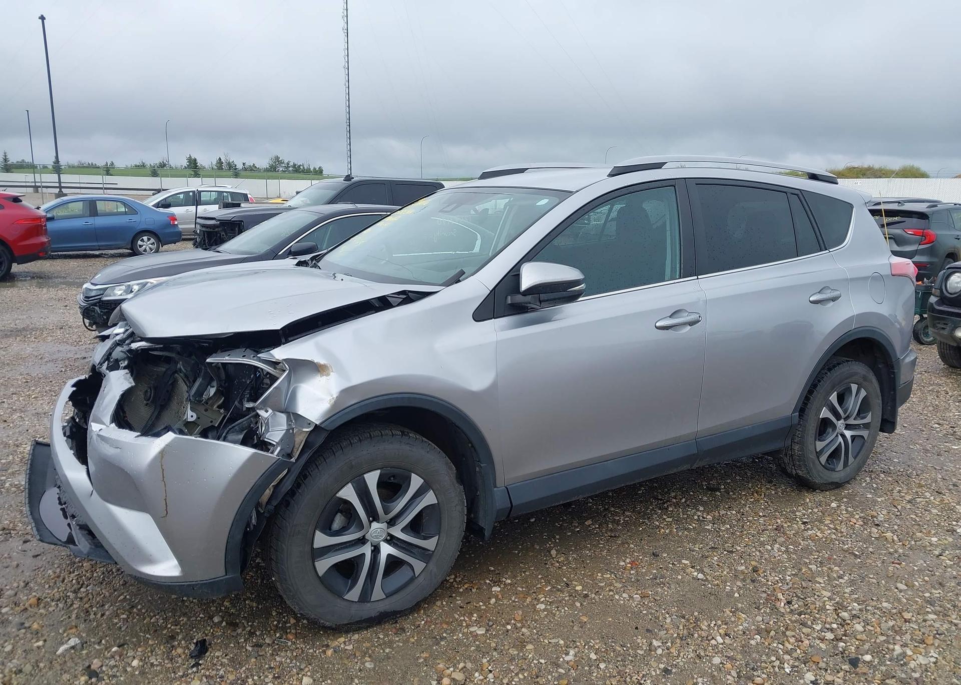 2017 TOYOTA RAV4 LE