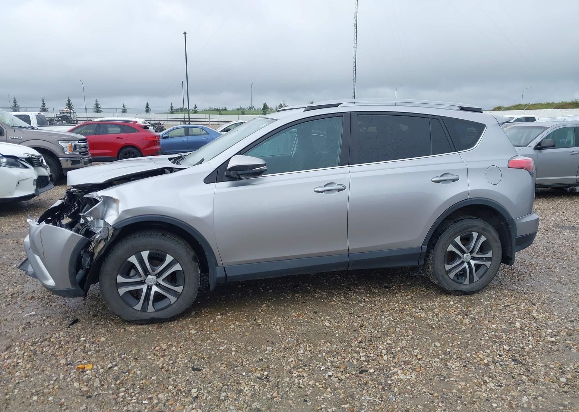 2017 TOYOTA RAV4 LE