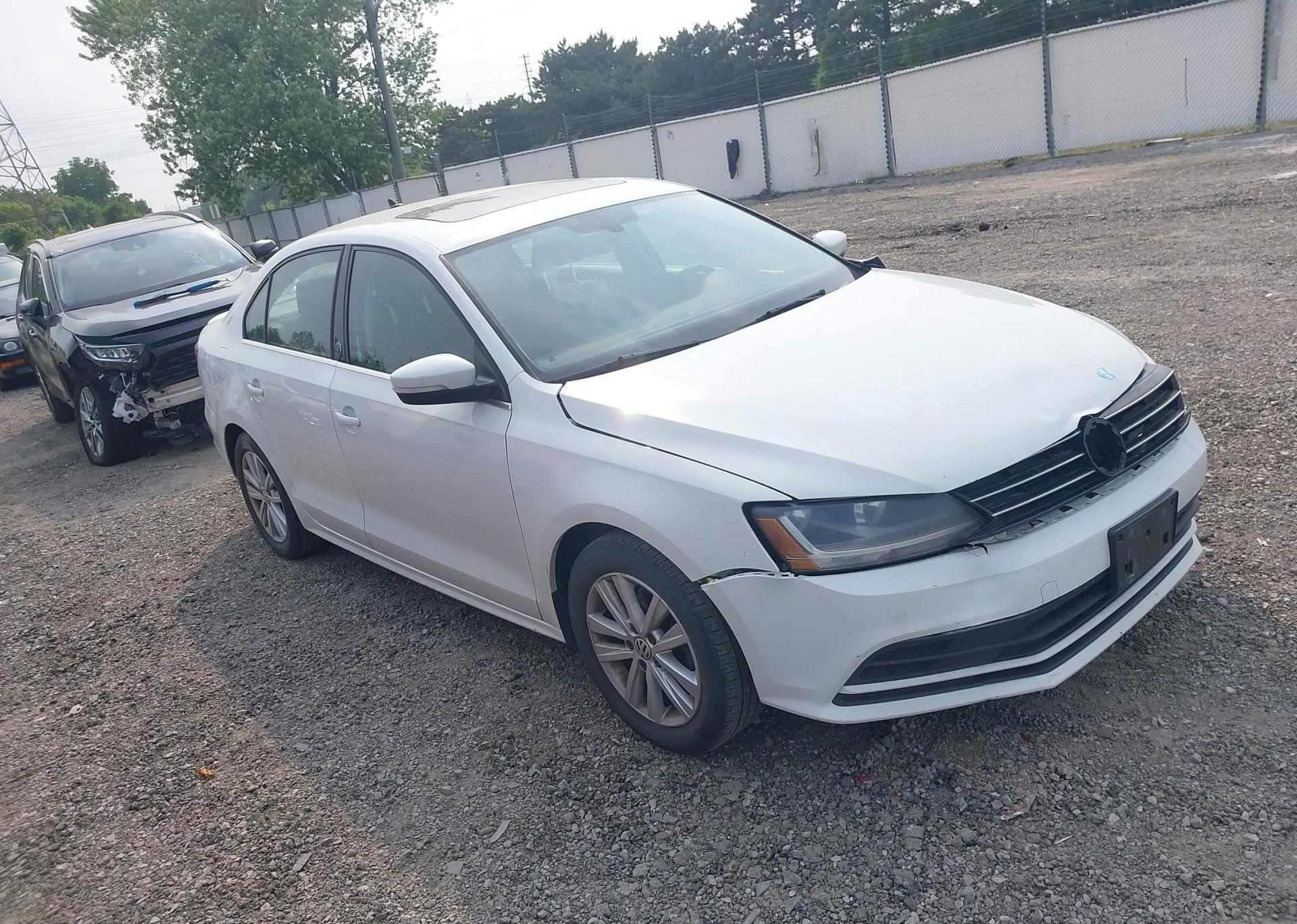 2017 VOLKSWAGEN JETTA SE